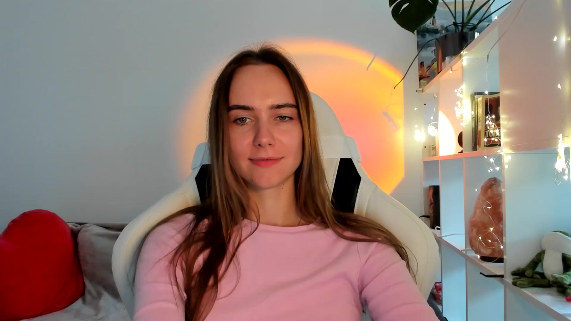 Gallery image thumbnail from OhAlisa's myfreecams stream on, 09/08/2025, 13:49 image 18 of 20