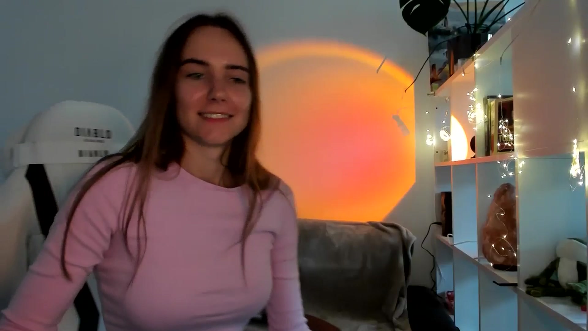Gallery image thumbnail from OhAlisa's myfreecams stream on, 09/08/2025, 14:40 image 3 of 20