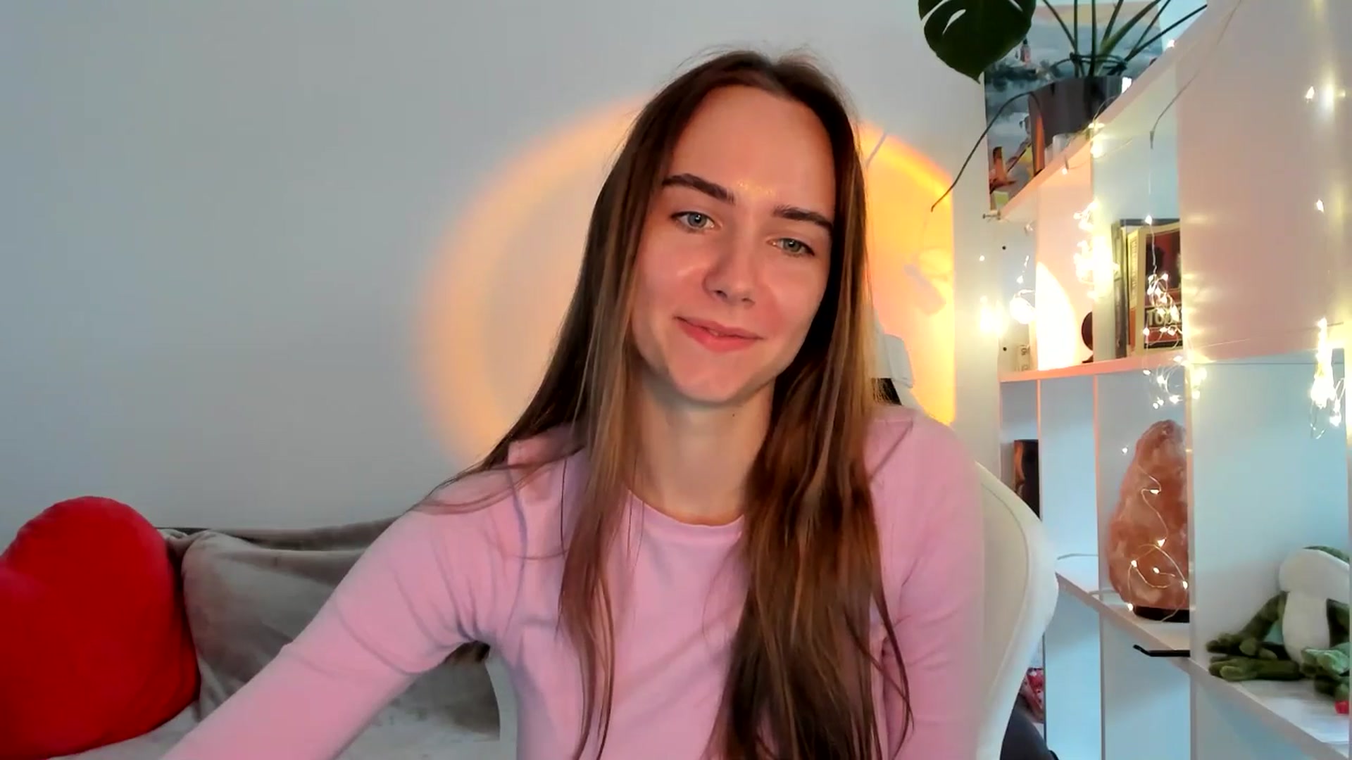 Gallery image thumbnail from OhAlisa's myfreecams stream on, 09/08/2025, 14:40 image 20 of 20