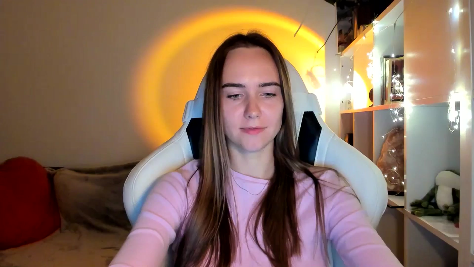 Gallery image thumbnail from OhAlisa's myfreecams stream on, 09/08/2025, 20:41 image 10 of 20