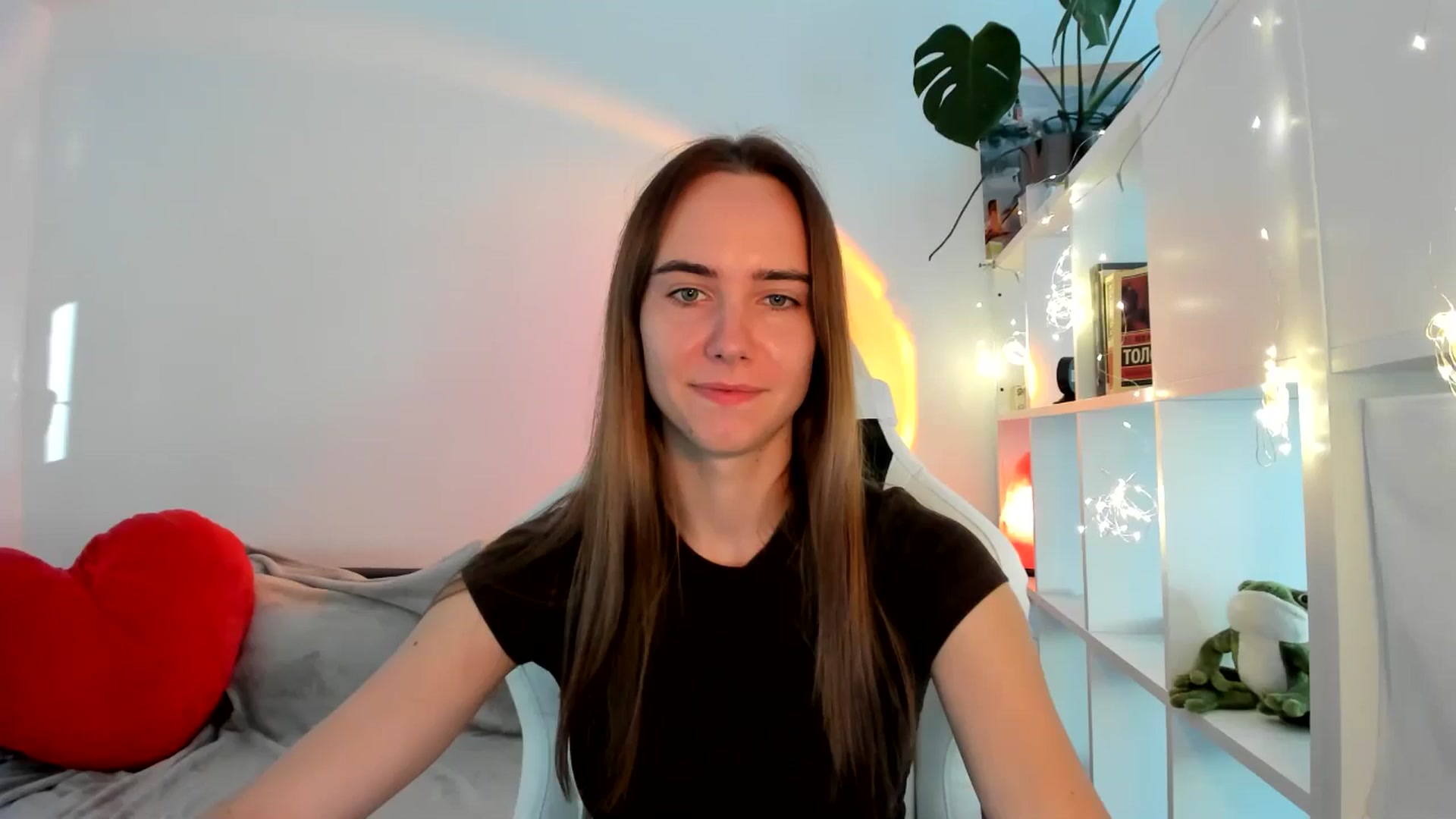 Gallery image thumbnail from OhAlisa's myfreecams stream on, 09/09/2025, 16:16 image 1 of 20