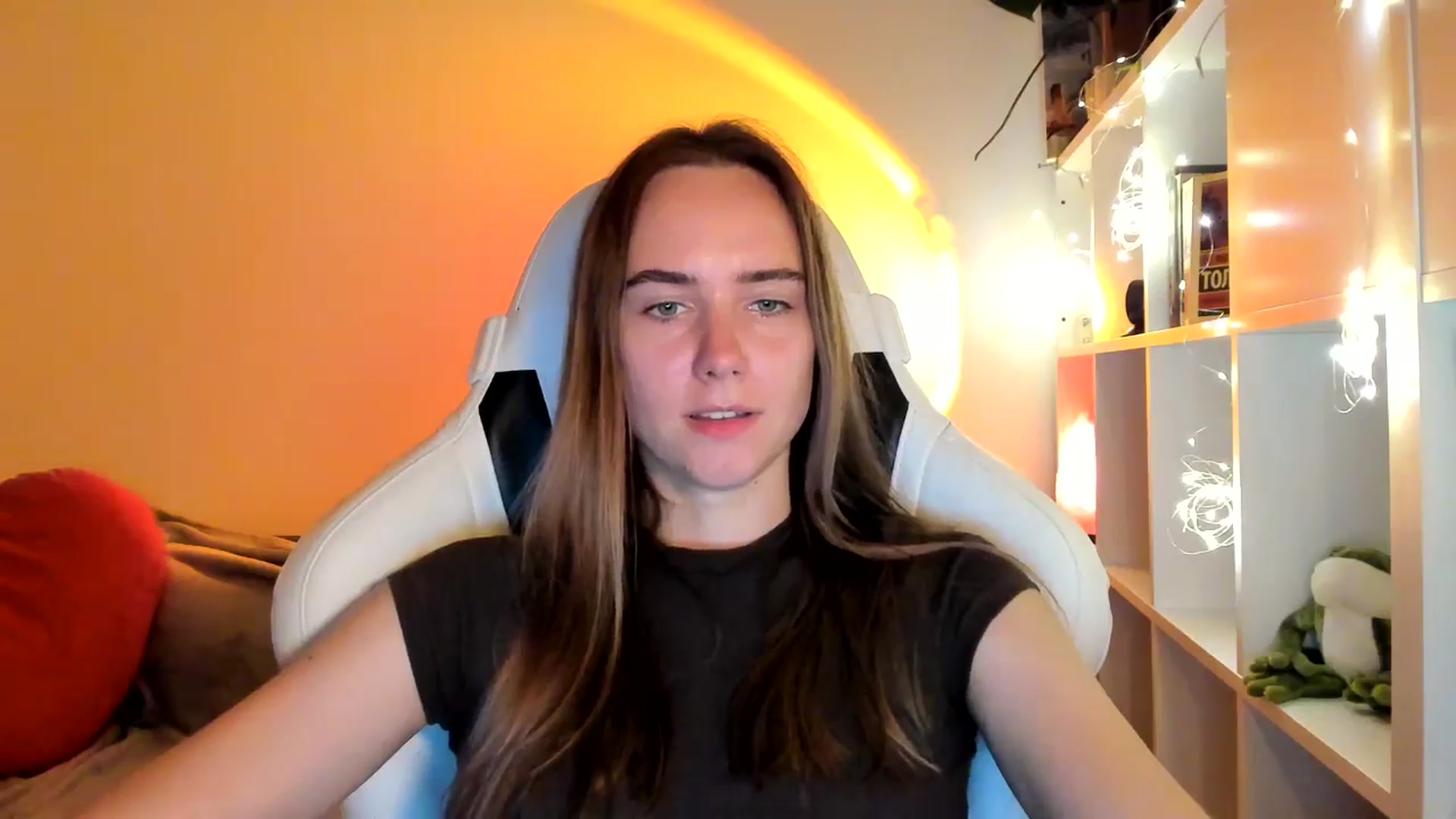 Gallery image thumbnail from OhAlisa's myfreecams stream on, 09/09/2025, 17:54 image 19 of 20