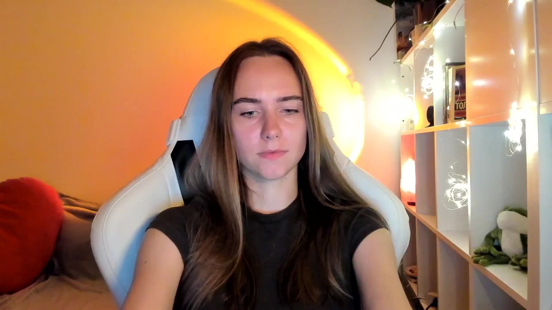 Gallery image thumbnail from OhAlisa's myfreecams stream on, 09/09/2025, 17:54 image 18 of 20