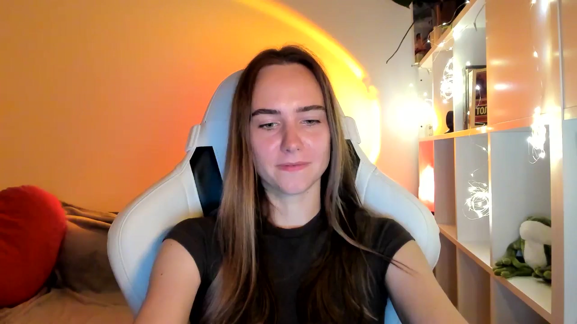 Gallery image thumbnail from OhAlisa's myfreecams stream on, 09/09/2025, 17:54 image 20 of 20