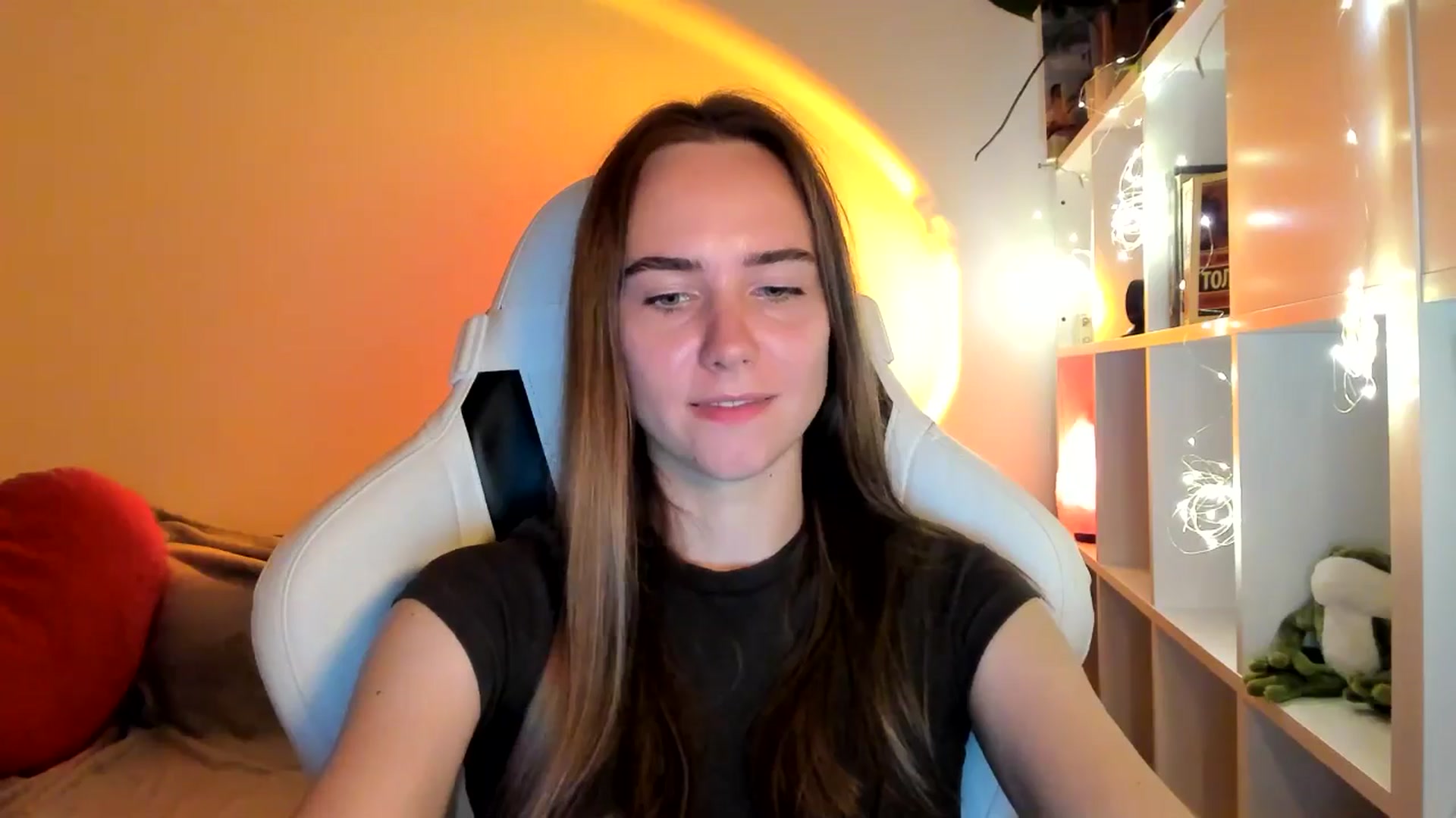 Gallery image thumbnail from OhAlisa's myfreecams stream on, 09/09/2025, 17:54 image 17 of 20