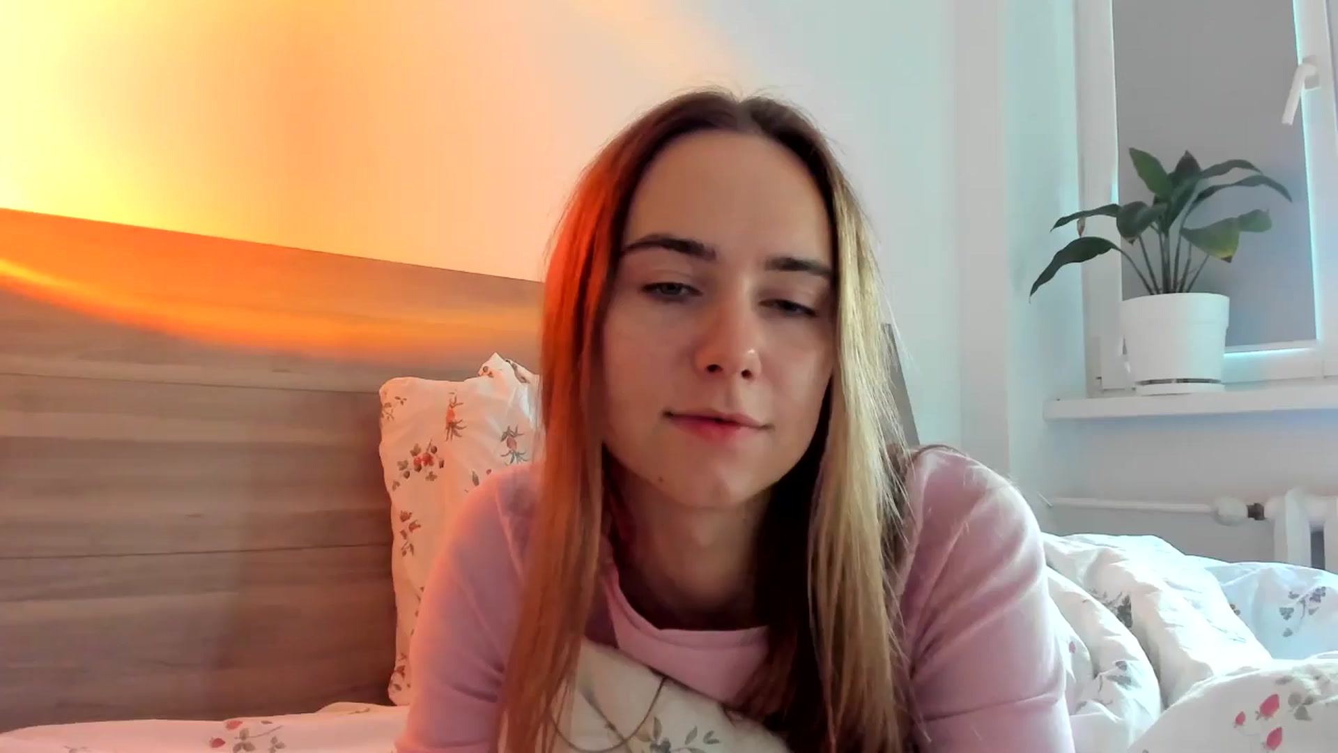 Gallery image thumbnail from OhAlisa's myfreecams stream on, 09/15/2025, 16:08 image 1 of 20