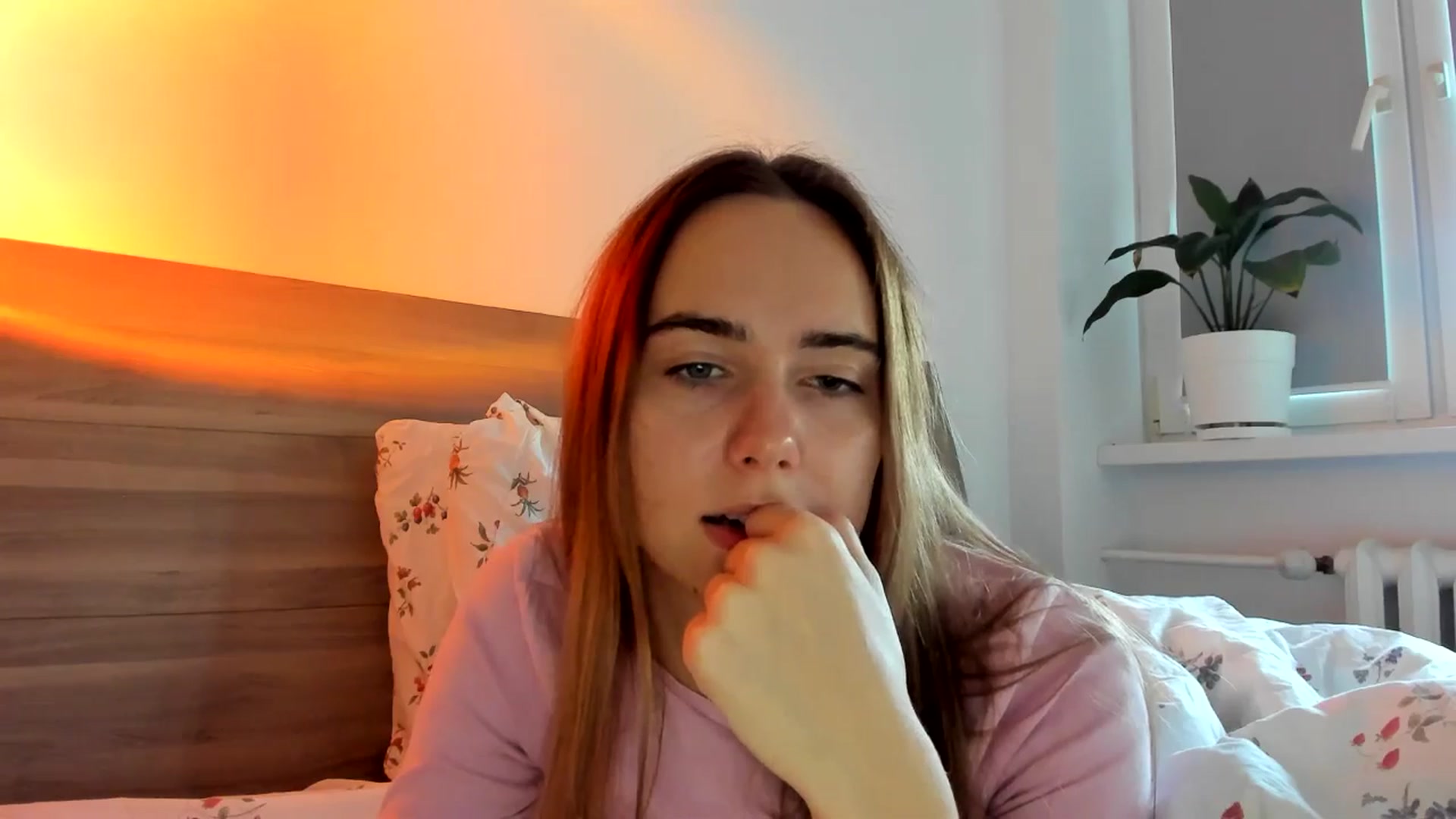 Gallery image thumbnail from OhAlisa's myfreecams stream on, 09/15/2025, 16:08 image 15 of 20