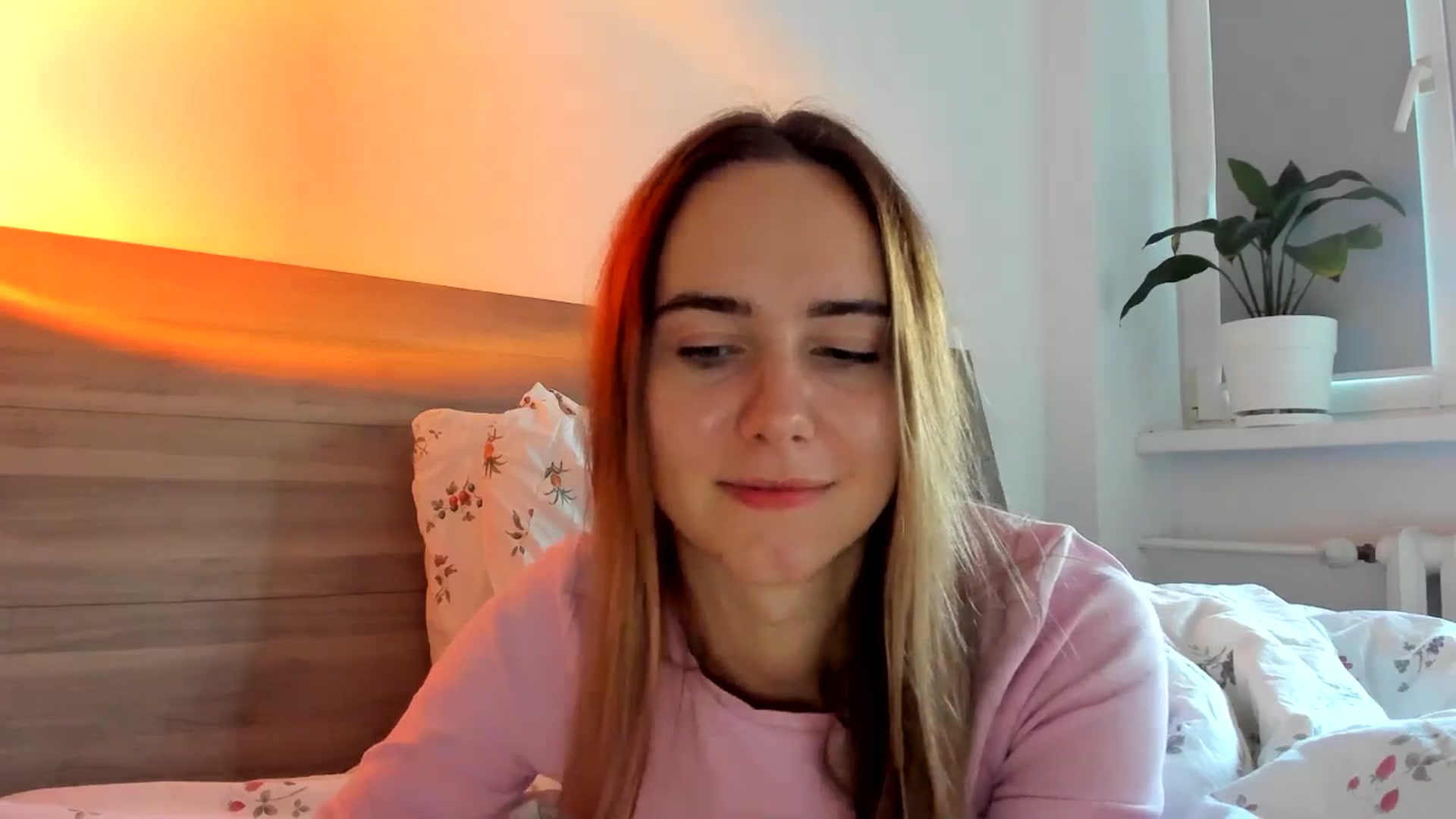 Gallery image thumbnail from OhAlisa's myfreecams stream on, 09/15/2025, 16:08 image 7 of 20