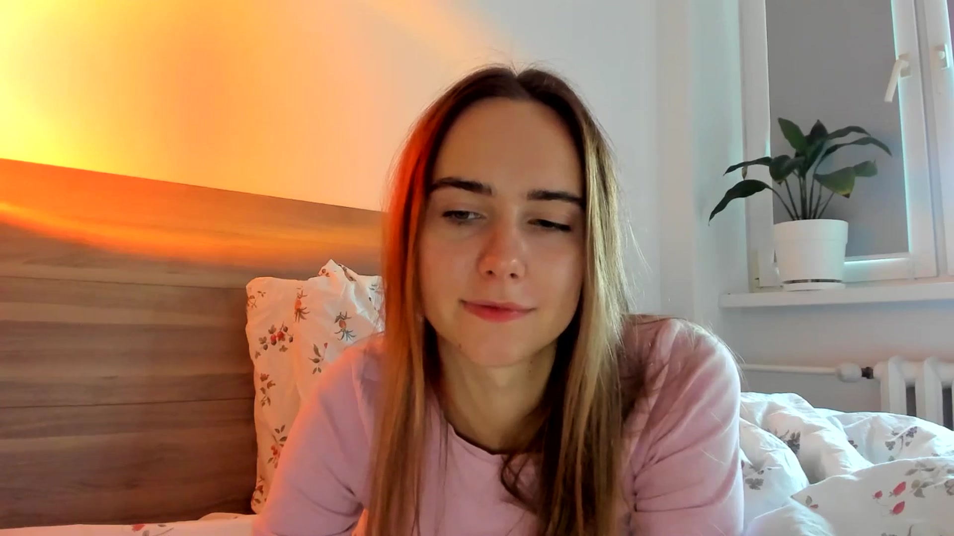 Gallery image thumbnail from OhAlisa's myfreecams stream on, 09/15/2025, 16:08 image 17 of 20