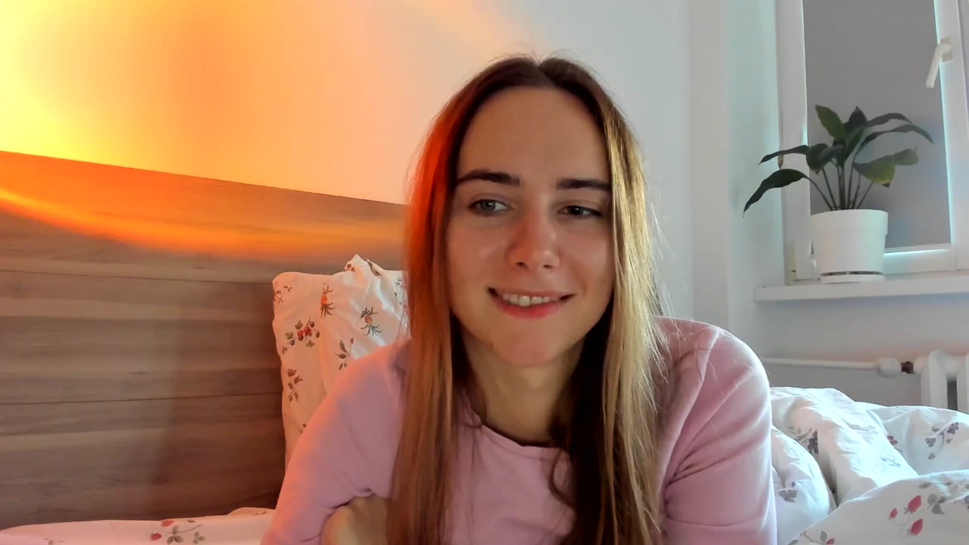 Gallery image thumbnail from OhAlisa's myfreecams stream on, 09/15/2025, 16:08 image 8 of 20