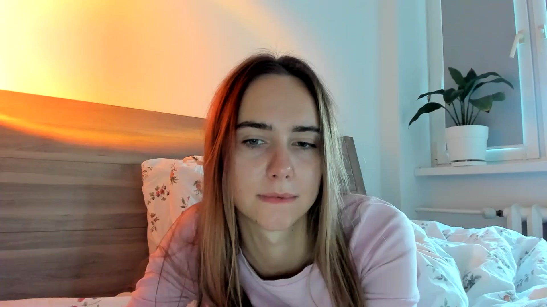 Gallery image thumbnail from OhAlisa's myfreecams stream on, 09/15/2025, 17:01 image 3 of 20