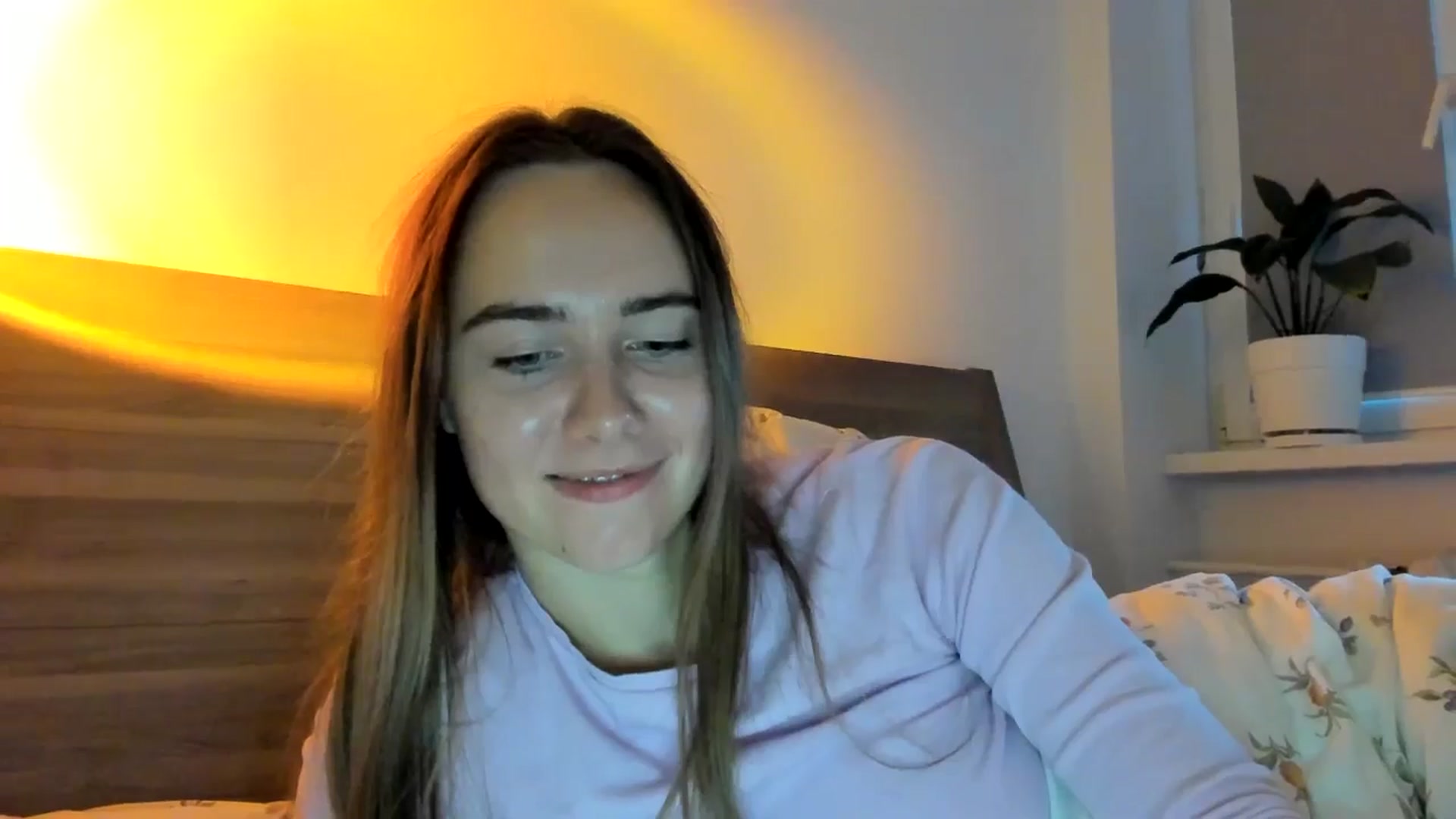 Gallery image thumbnail from OhAlisa's myfreecams stream on, 09/15/2025, 17:01 image 19 of 20