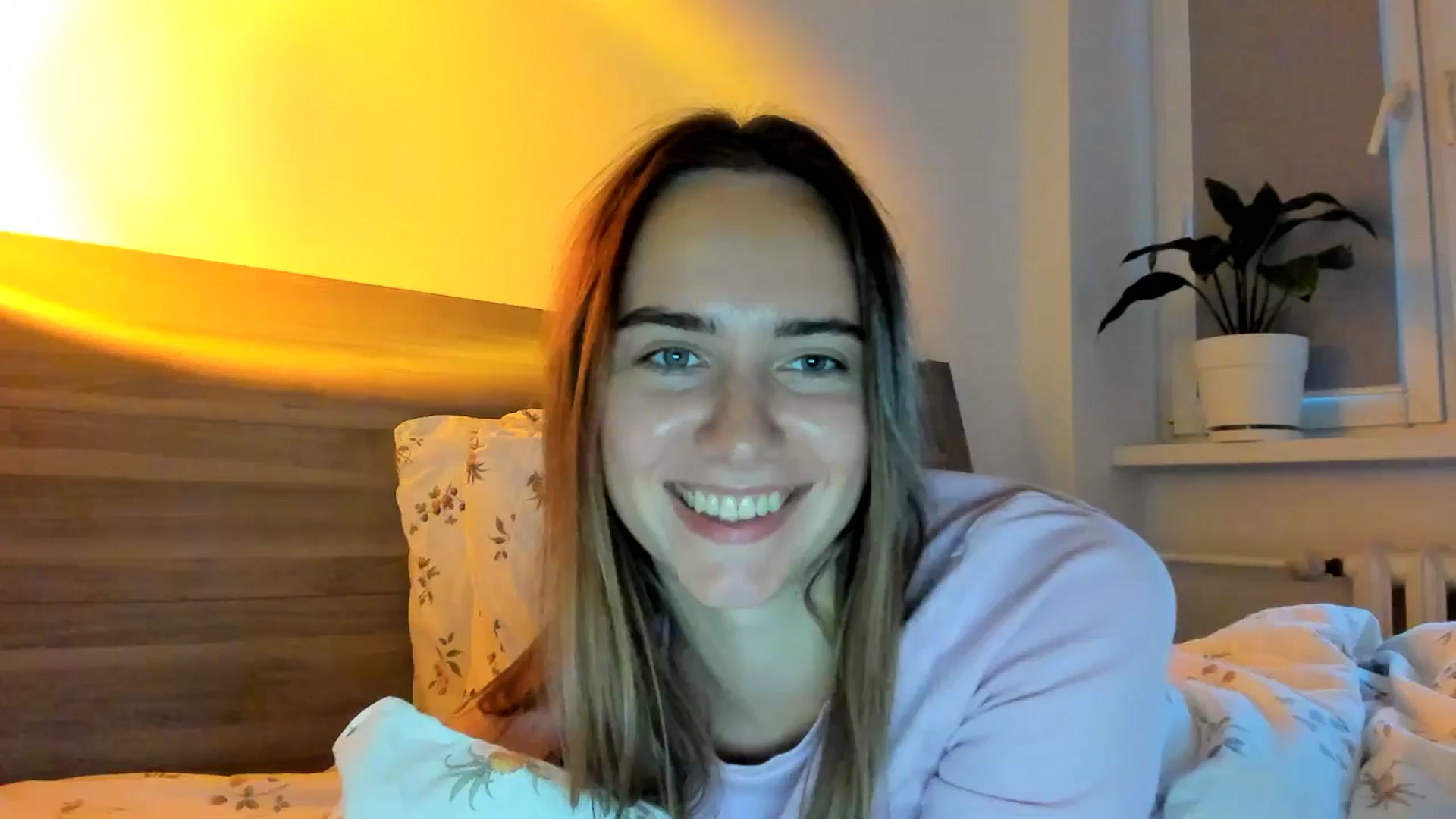 Gallery image thumbnail from OhAlisa's myfreecams stream on, 09/15/2025, 17:01 image 20 of 20