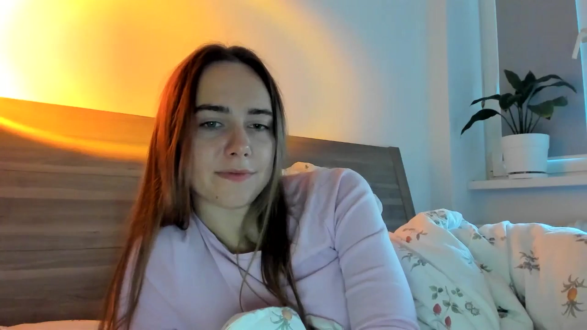 Gallery image thumbnail from OhAlisa's myfreecams stream on, 09/15/2025, 17:01 image 12 of 20