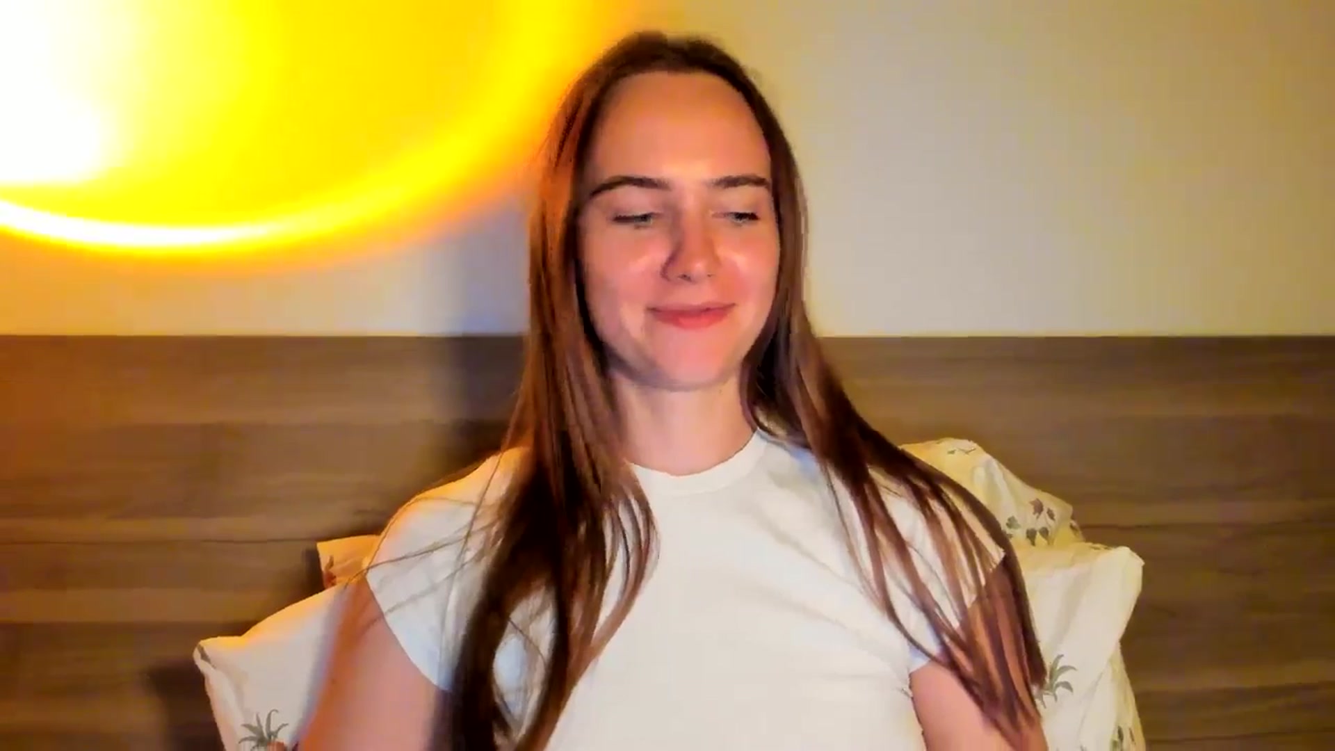 Gallery image thumbnail from OhAlisa's myfreecams stream on, 09/22/2025, 20:30 image 15 of 20