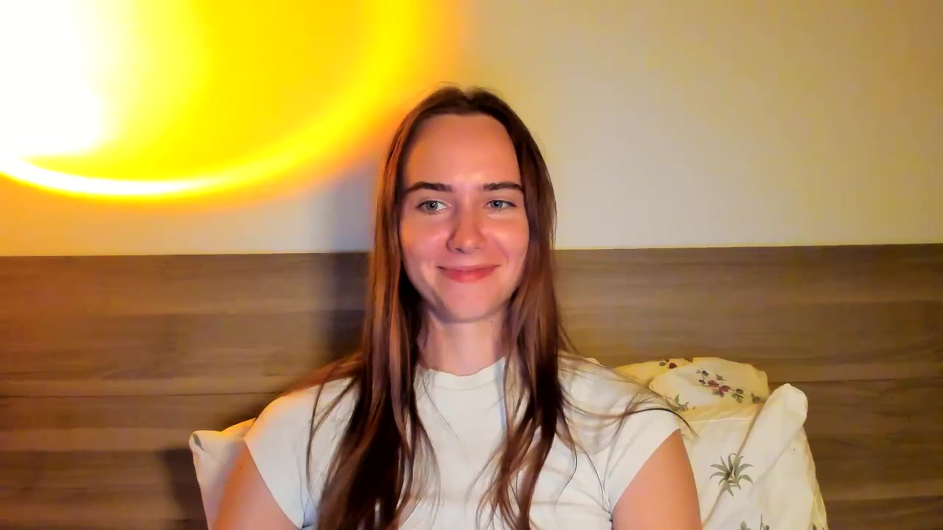 Gallery image thumbnail from OhAlisa's myfreecams stream on, 09/22/2025, 21:31 image 3 of 20