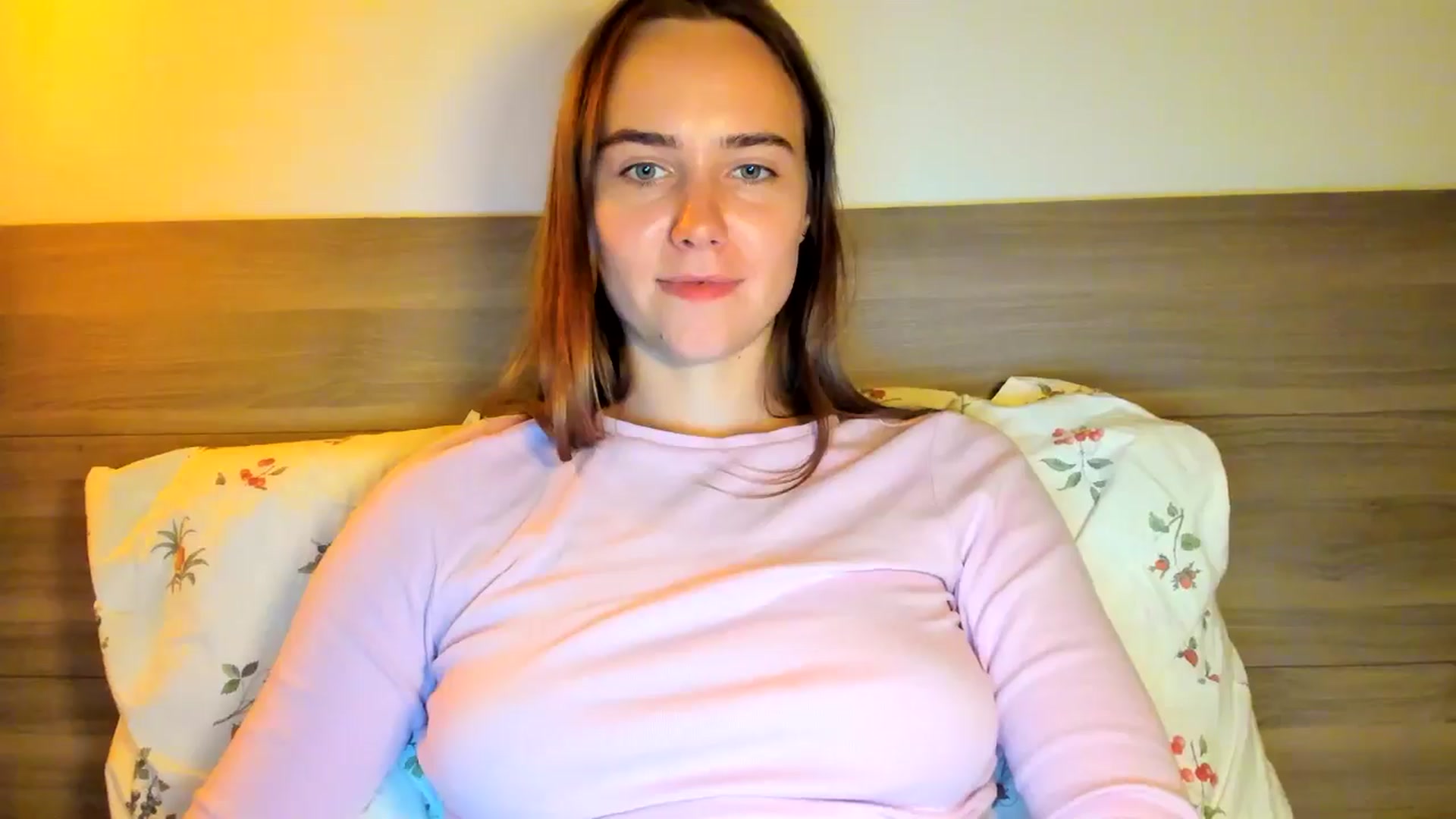 Gallery image thumbnail from OhAlisa's myfreecams stream on, 09/23/2025, 20:11 image 6 of 20