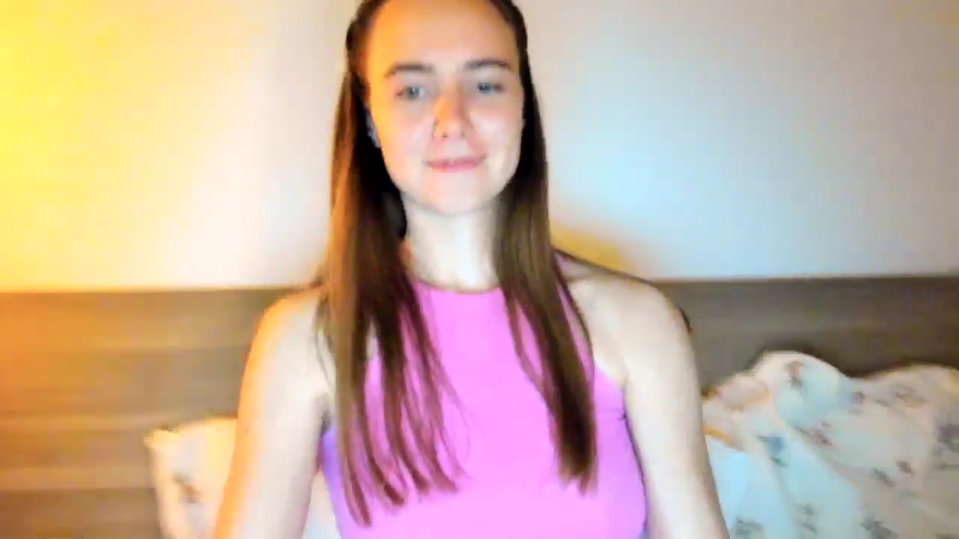 Gallery image thumbnail from OhAlisa's myfreecams stream on, 09/24/2025, 20:14 image 2 of 20