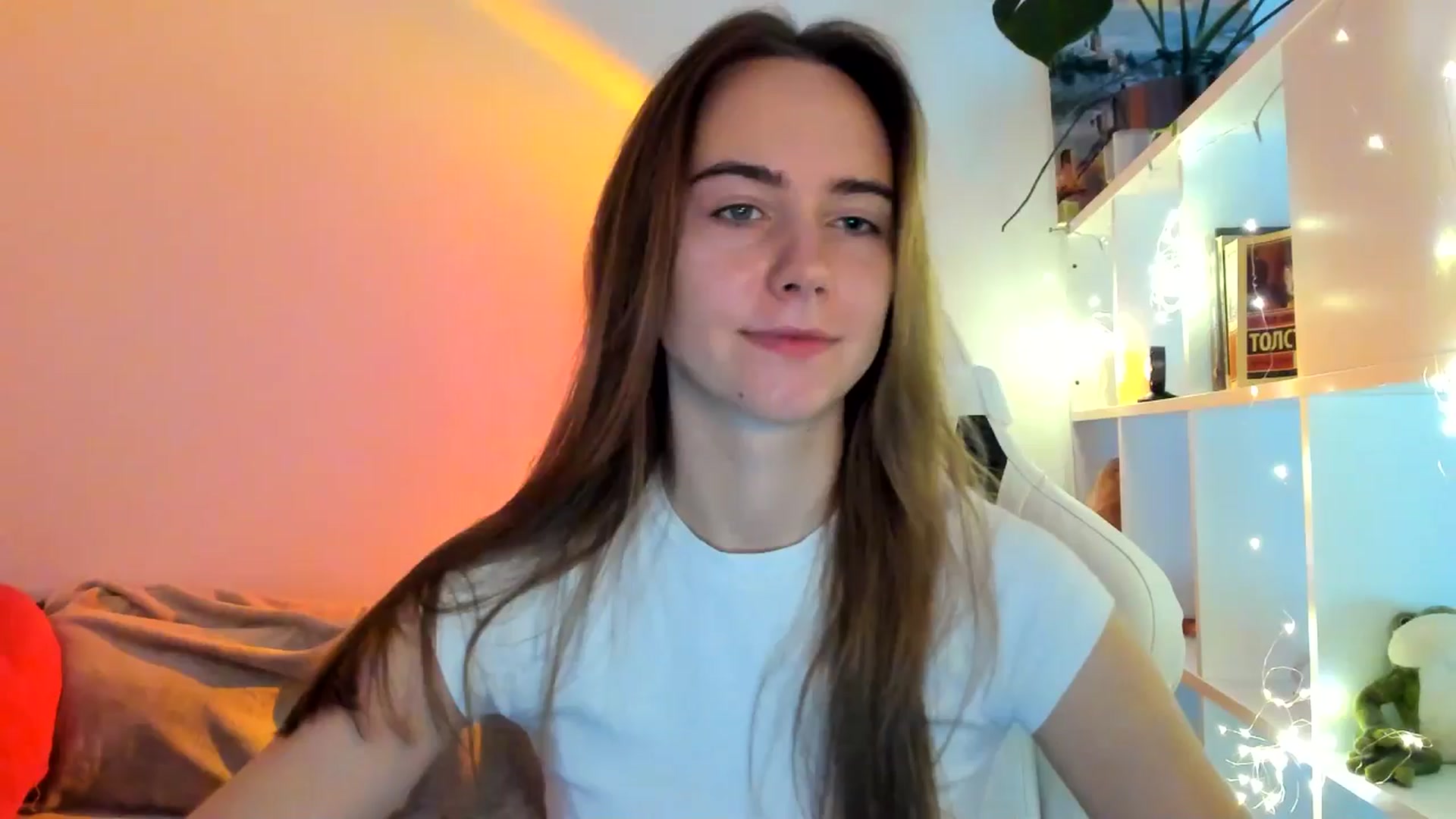 Gallery image thumbnail from OhAlisa's myfreecams stream on, 09/25/2025, 13:53 image 1 of 20