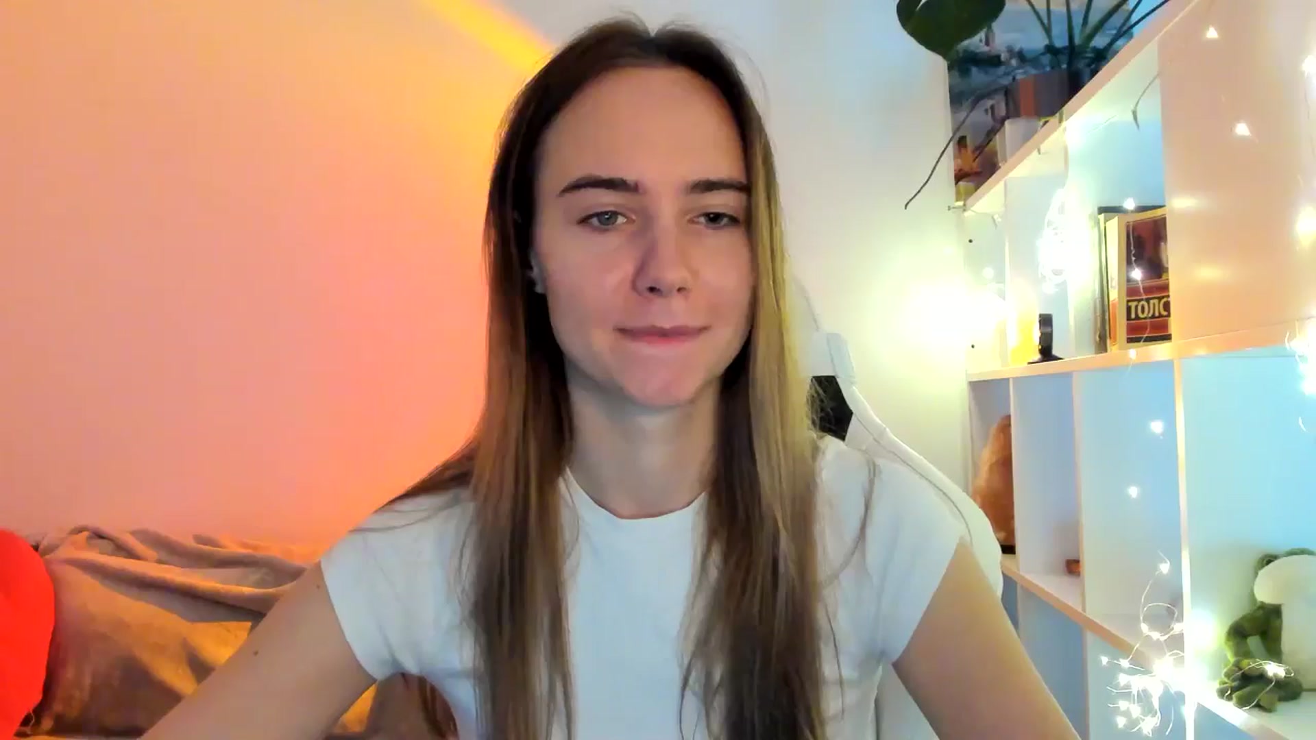 Gallery image thumbnail from OhAlisa's myfreecams stream on, 09/25/2025, 13:53 image 9 of 20