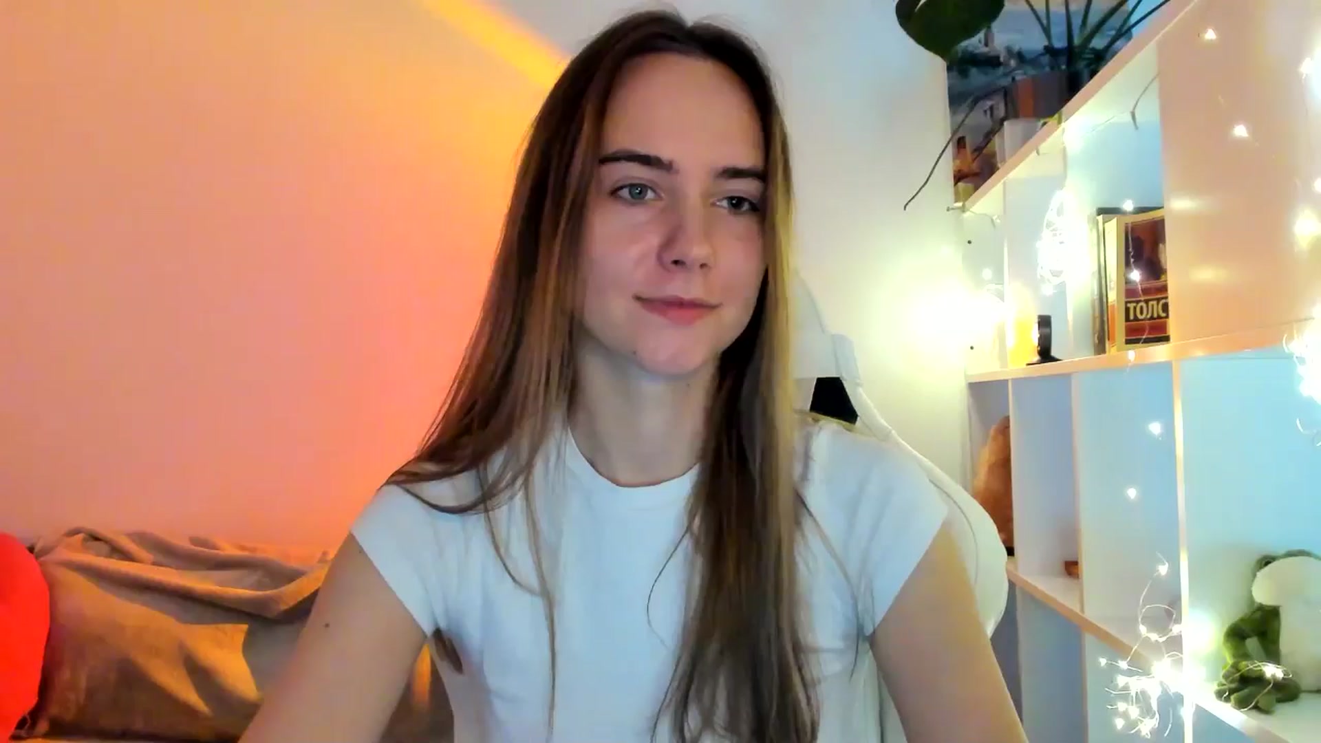 Gallery image thumbnail from OhAlisa's myfreecams stream on, 09/25/2025, 13:53 image 17 of 20