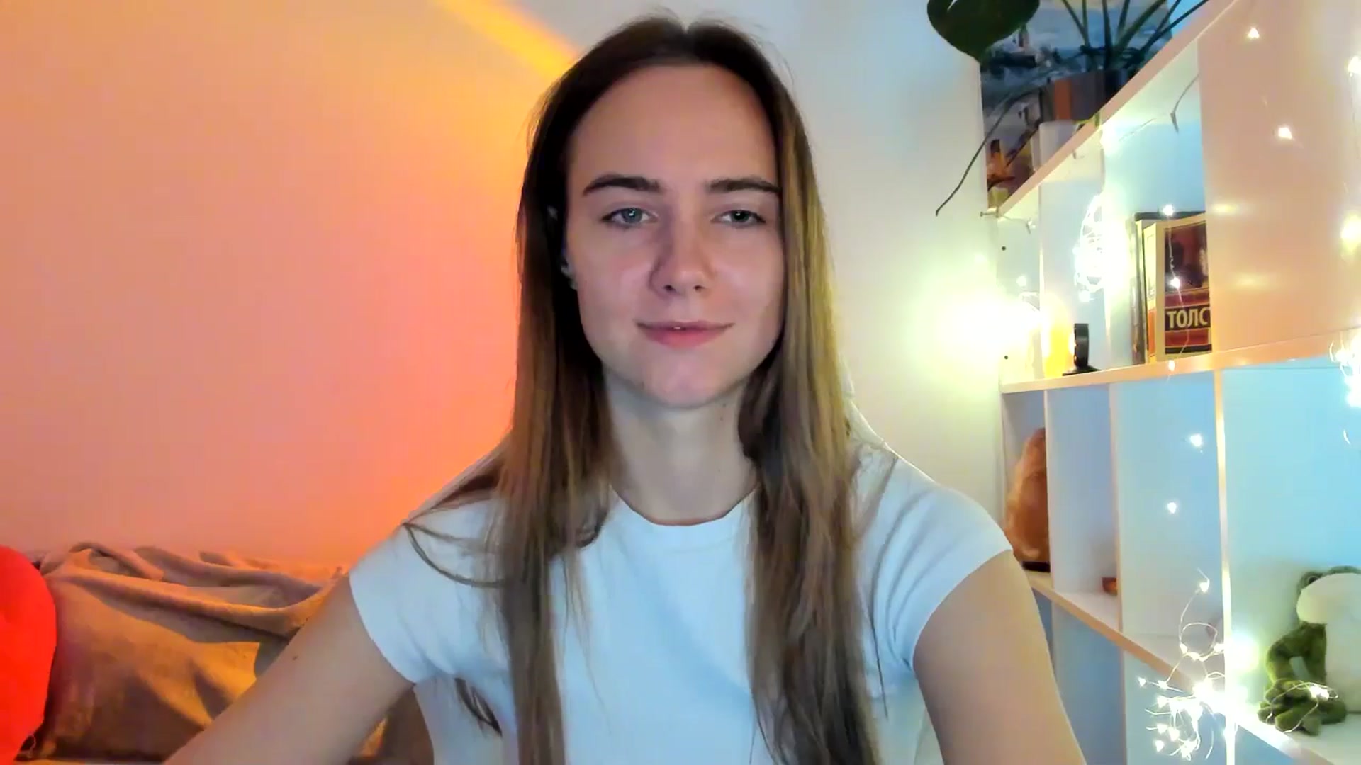Gallery image thumbnail from OhAlisa's myfreecams stream on, 09/25/2025, 13:53 image 6 of 20