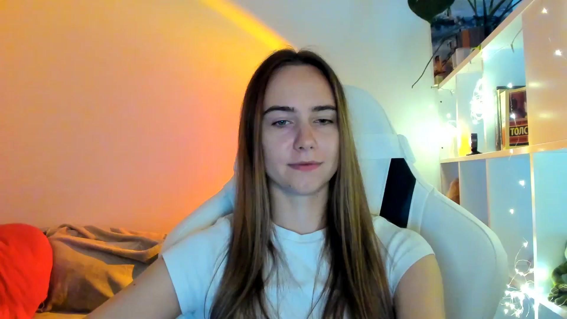 Gallery image thumbnail from OhAlisa's myfreecams stream on, 09/25/2025, 14:36 image 1 of 20