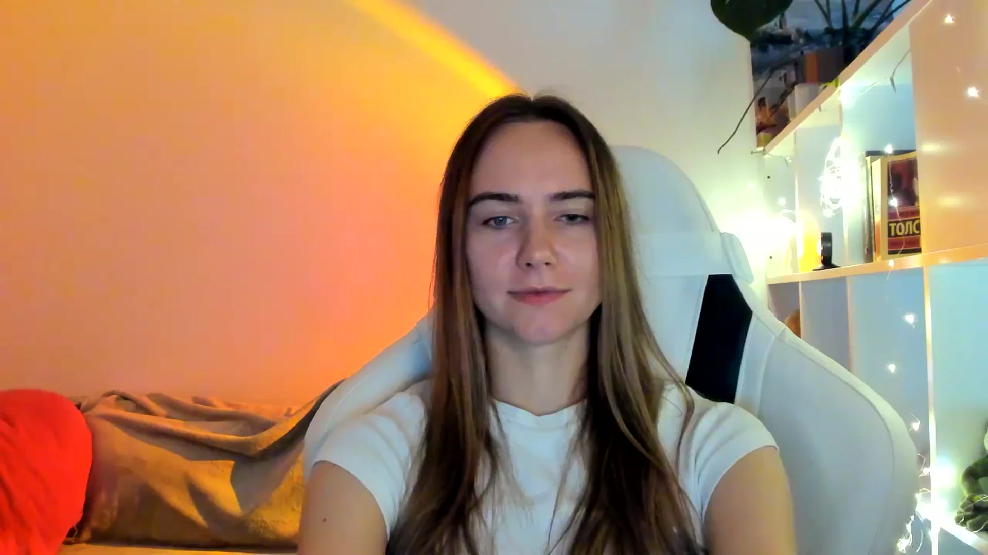 Gallery image thumbnail from OhAlisa's myfreecams stream on, 09/25/2025, 14:36 image 8 of 20