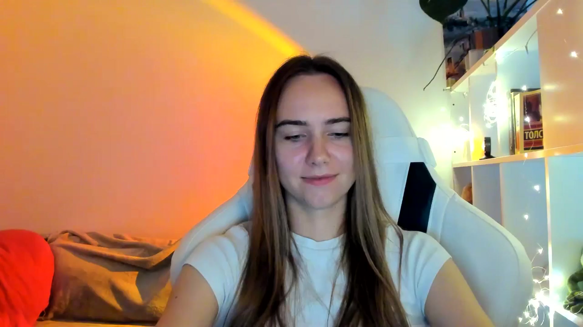 Gallery image thumbnail from OhAlisa's myfreecams stream on, 09/25/2025, 14:36 image 10 of 20