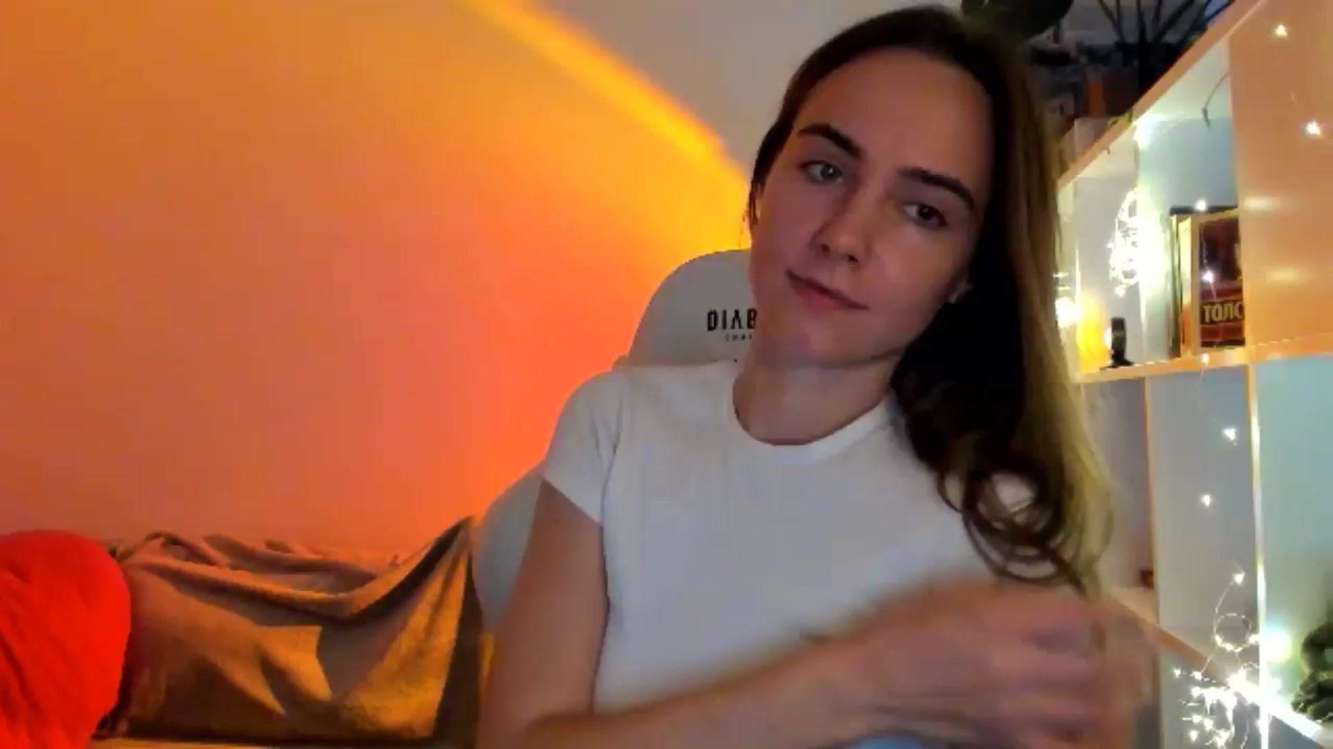 Gallery image thumbnail from OhAlisa's myfreecams stream on, 09/25/2025, 15:27 image 6 of 20