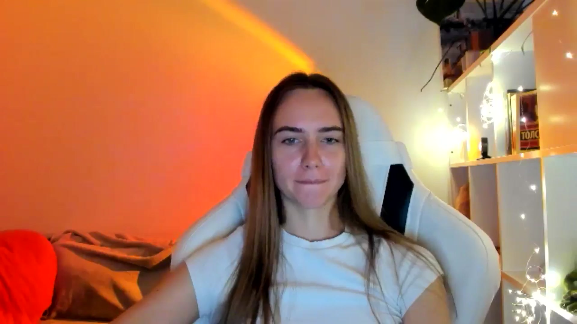Gallery image thumbnail from OhAlisa's myfreecams stream on, 09/25/2025, 15:27 image 20 of 20