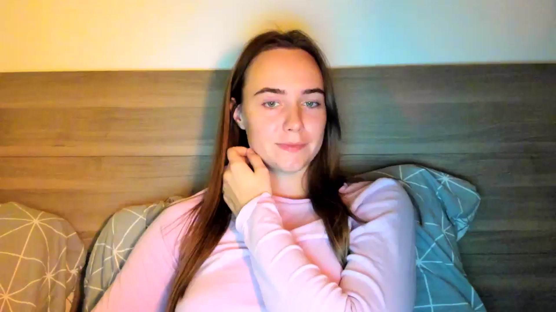Gallery image thumbnail from OhAlisa's myfreecams stream on, 09/29/2025, 17:45 image 2 of 20