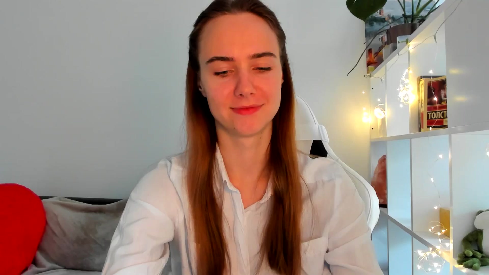 Gallery image thumbnail from OhAlisa's myfreecams stream on, 09/30/2025, 14:19 image 1 of 20