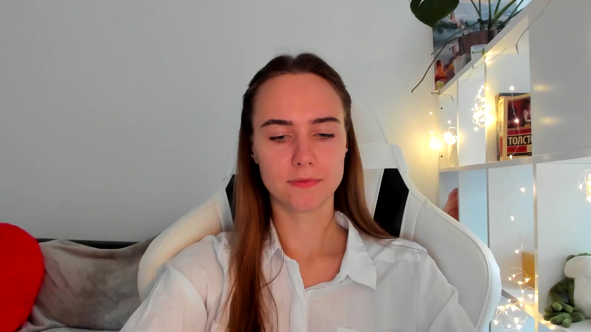 Gallery image thumbnail from OhAlisa's myfreecams stream on, 09/30/2025, 14:19 image 17 of 20