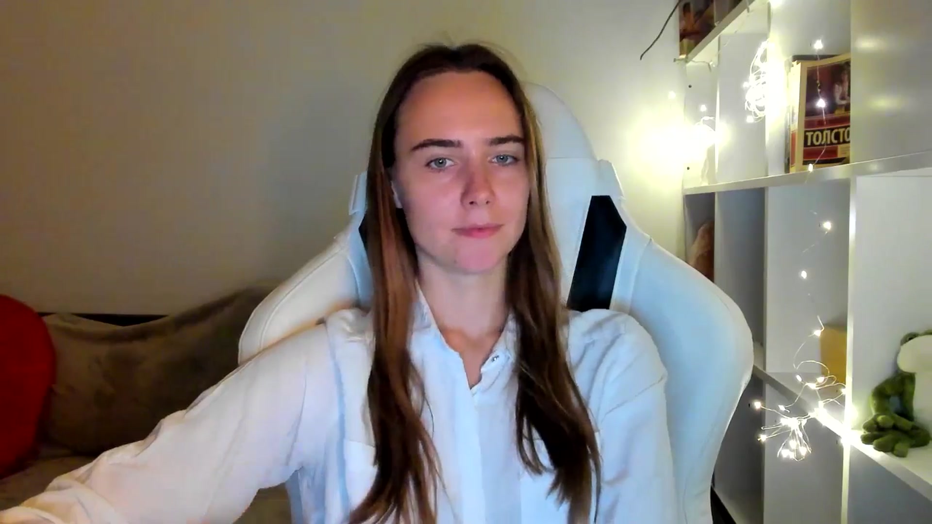Gallery image thumbnail from OhAlisa's myfreecams stream on, 09/30/2025, 17:02 image 16 of 20