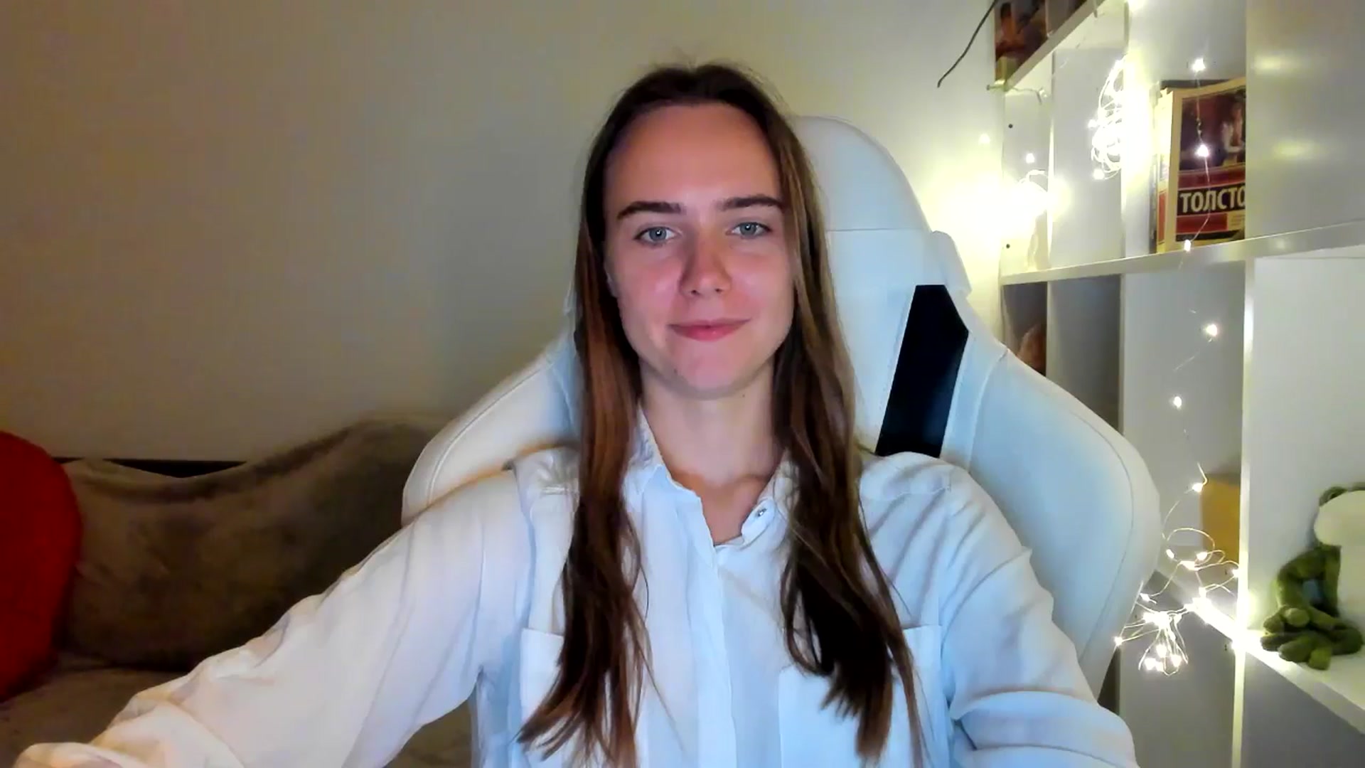 Gallery image thumbnail from OhAlisa's myfreecams stream on, 09/30/2025, 17:02 image 14 of 20