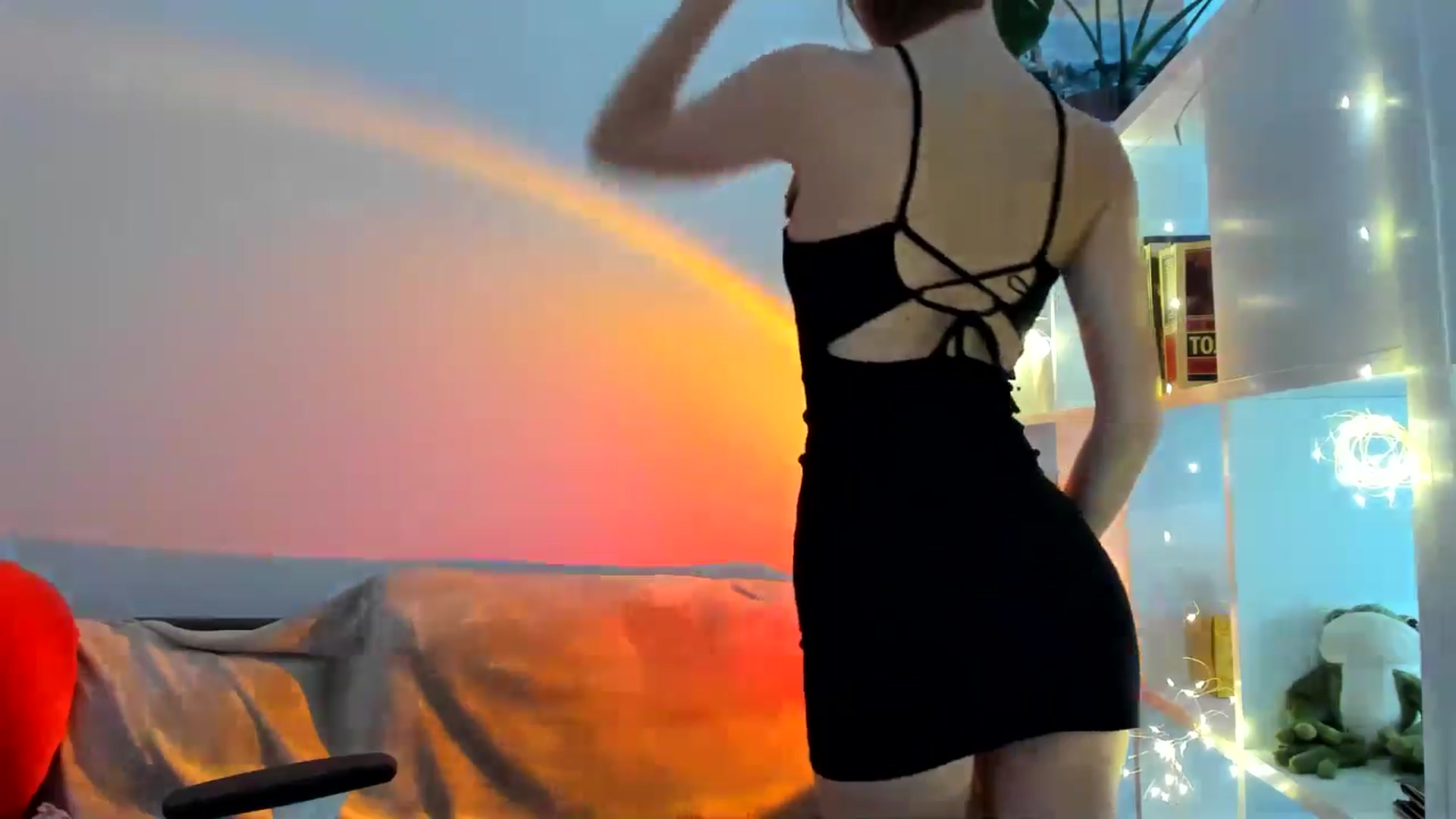 Gallery image thumbnail from OhAlisa's myfreecams stream on, 10/02/2025, 18:56 image 2 of 20
