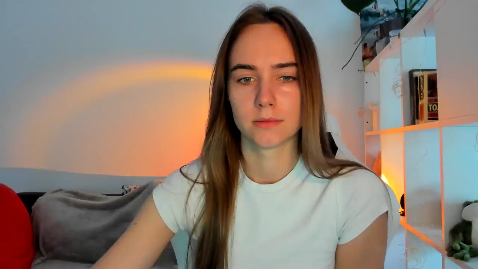 Gallery image thumbnail from OhAlisa's myfreecams stream on, 10/05/2025, 11:36 image 15 of 20