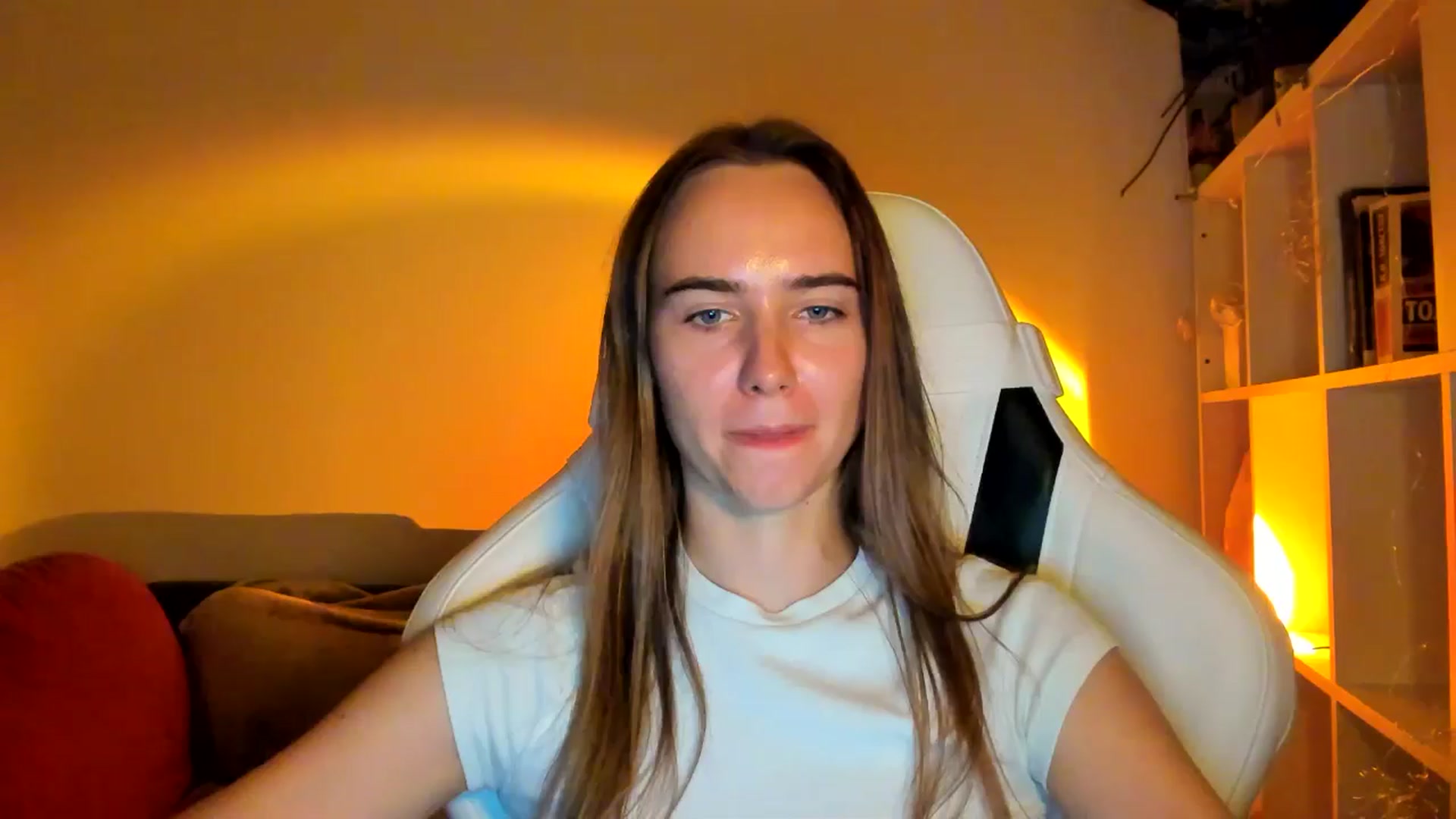 Gallery image thumbnail from OhAlisa's myfreecams stream on, 10/06/2025, 17:07 image 16 of 20