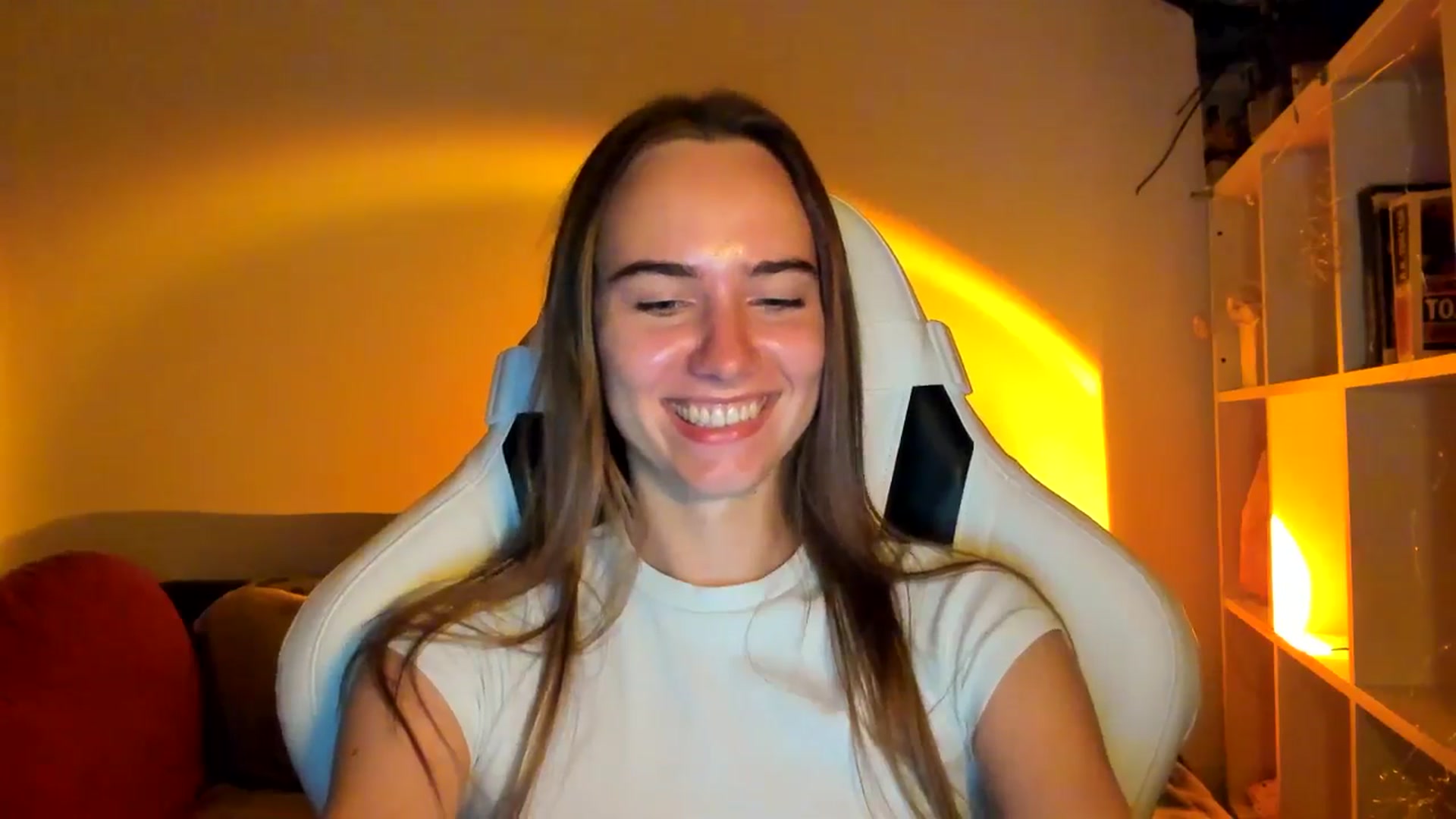 Gallery image thumbnail from OhAlisa's myfreecams stream on, 10/06/2025, 17:07 image 20 of 20