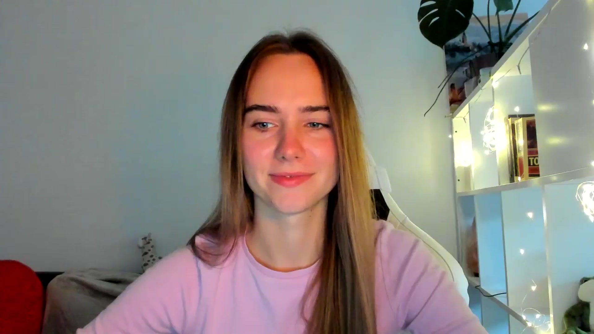 Gallery image thumbnail from OhAlisa's myfreecams stream on, 10/07/2025, 16:22 image 3 of 20