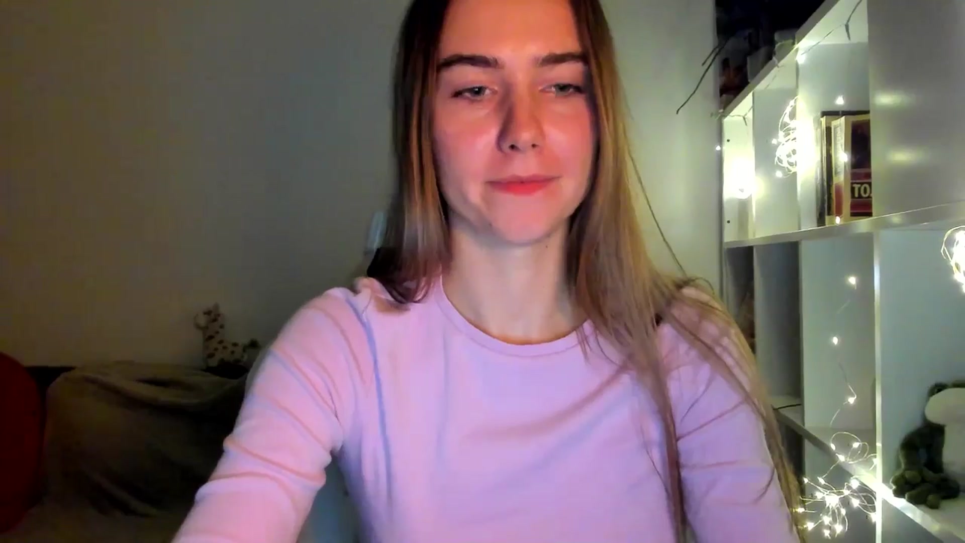Gallery image thumbnail from OhAlisa's myfreecams stream on, 10/07/2025, 18:54 image 9 of 20