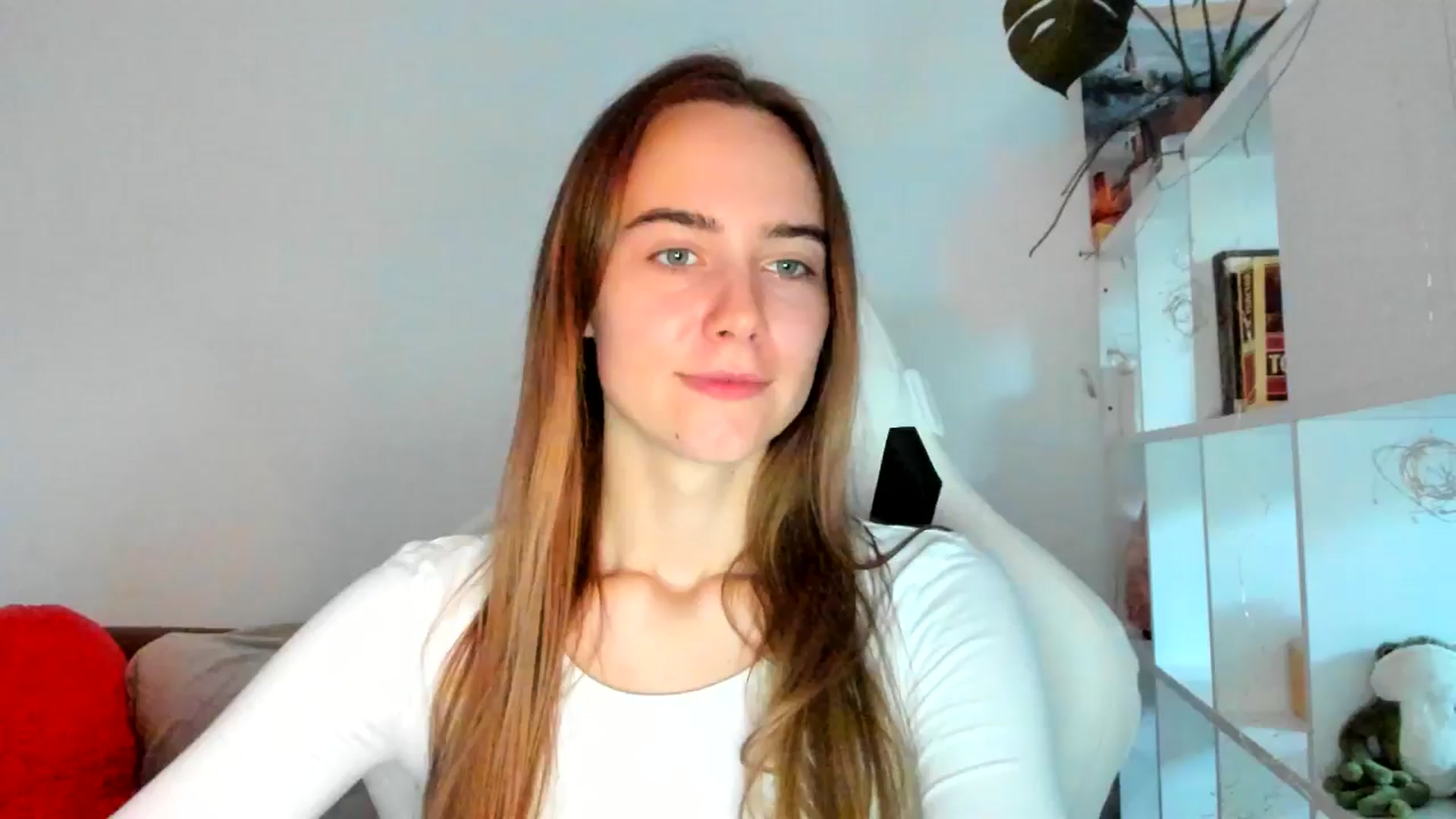 Gallery image thumbnail from OhAlisa's myfreecams stream on, 10/09/2025, 15:35 image 12 of 20
