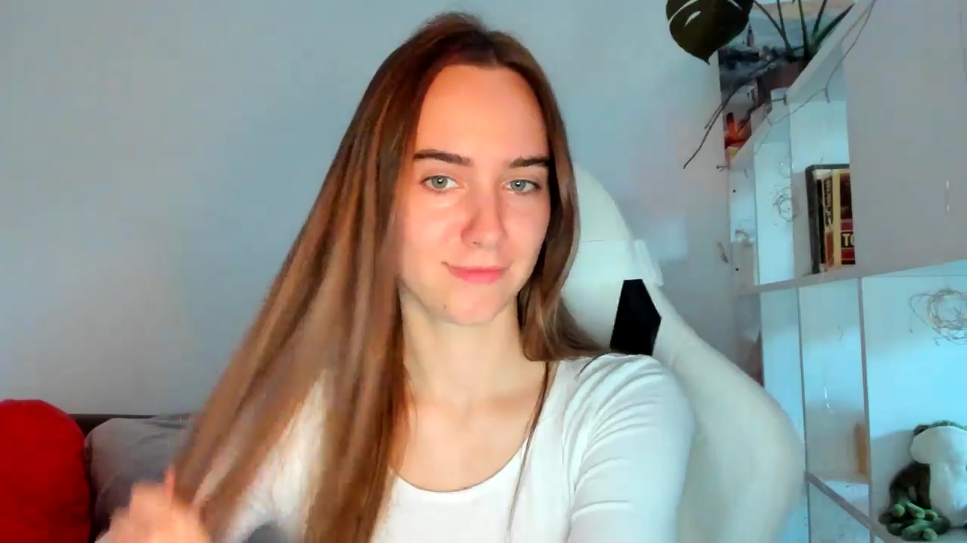 Gallery image thumbnail from OhAlisa's myfreecams stream on, 10/09/2025, 15:35 image 5 of 20