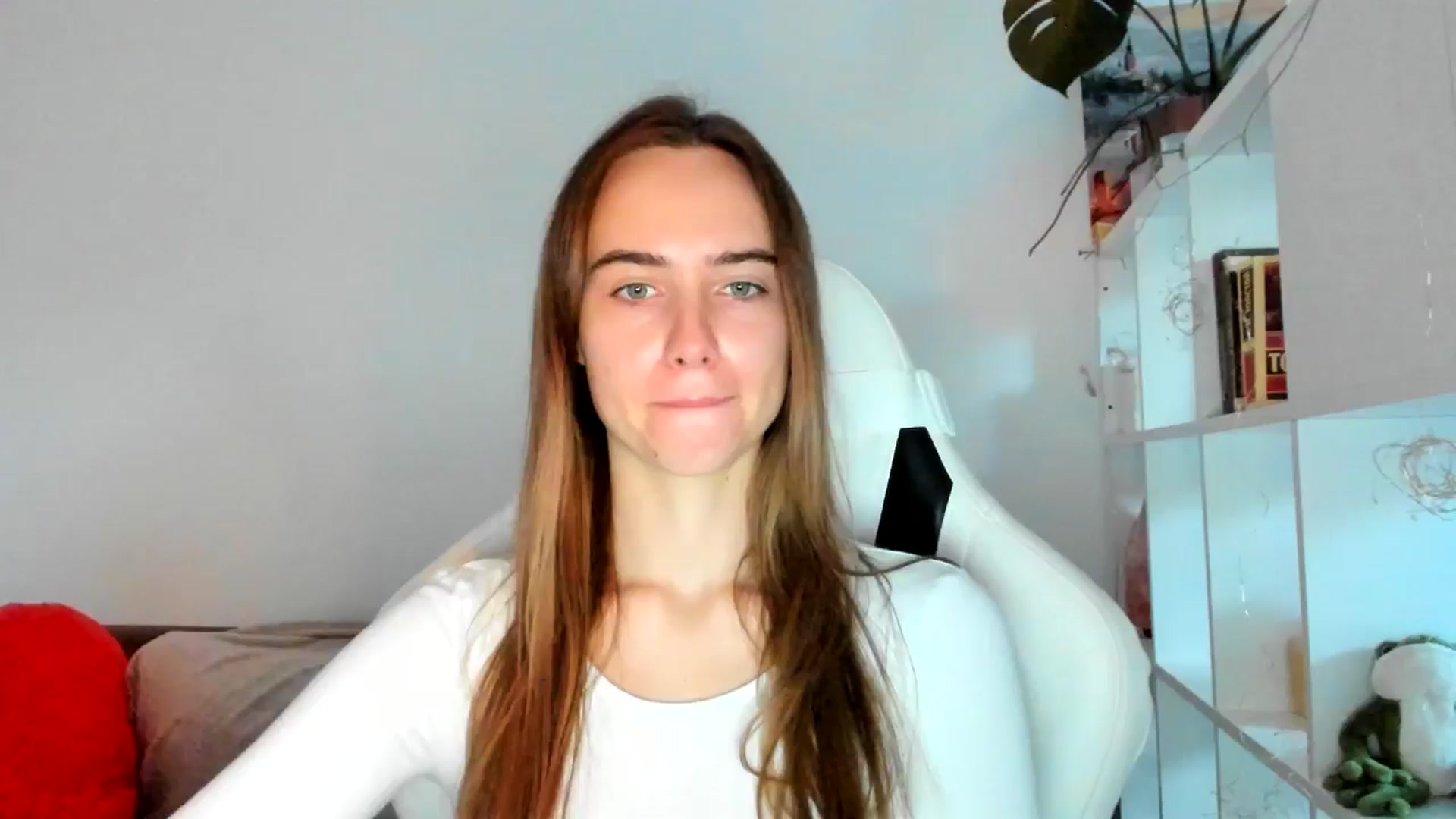 Gallery image thumbnail from OhAlisa's myfreecams stream on, 10/09/2025, 15:35 image 13 of 20