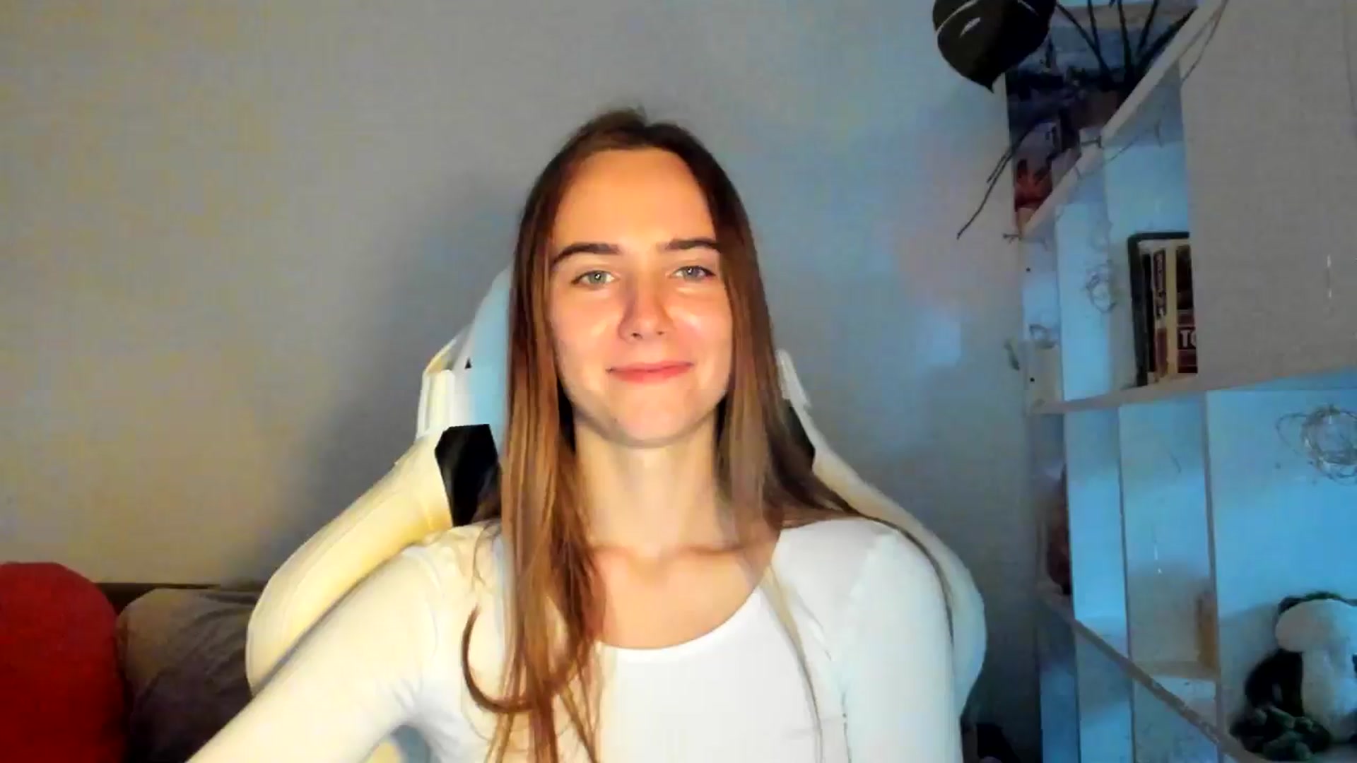 Gallery image thumbnail from OhAlisa's myfreecams stream on, 10/09/2025, 16:34 image 9 of 20