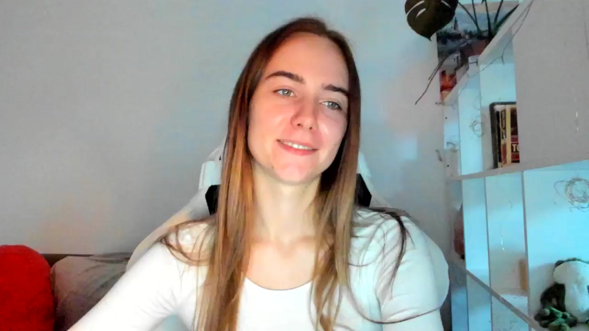 Gallery image thumbnail from OhAlisa's myfreecams stream on, 10/09/2025, 16:34 image 5 of 20
