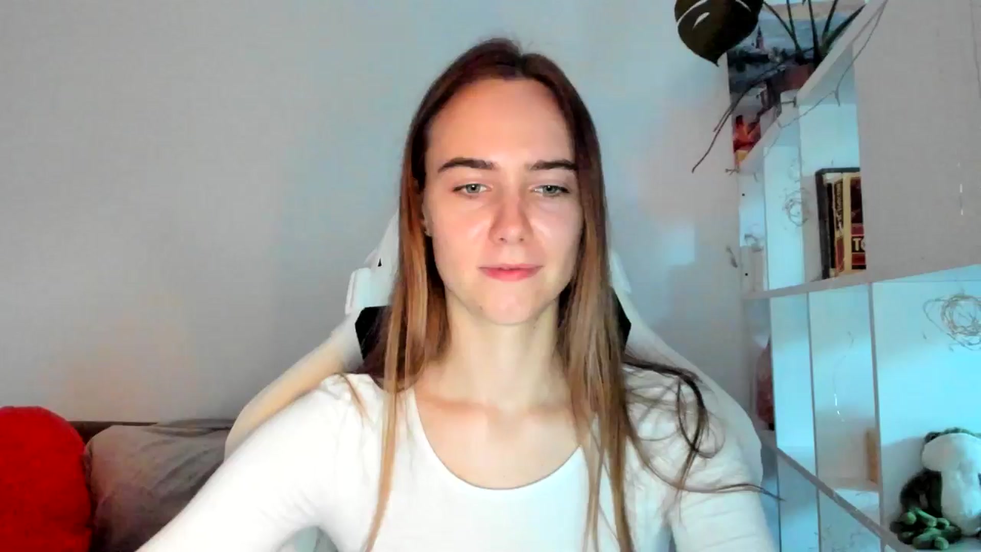 Gallery image thumbnail from OhAlisa's myfreecams stream on, 10/09/2025, 16:34 image 4 of 20