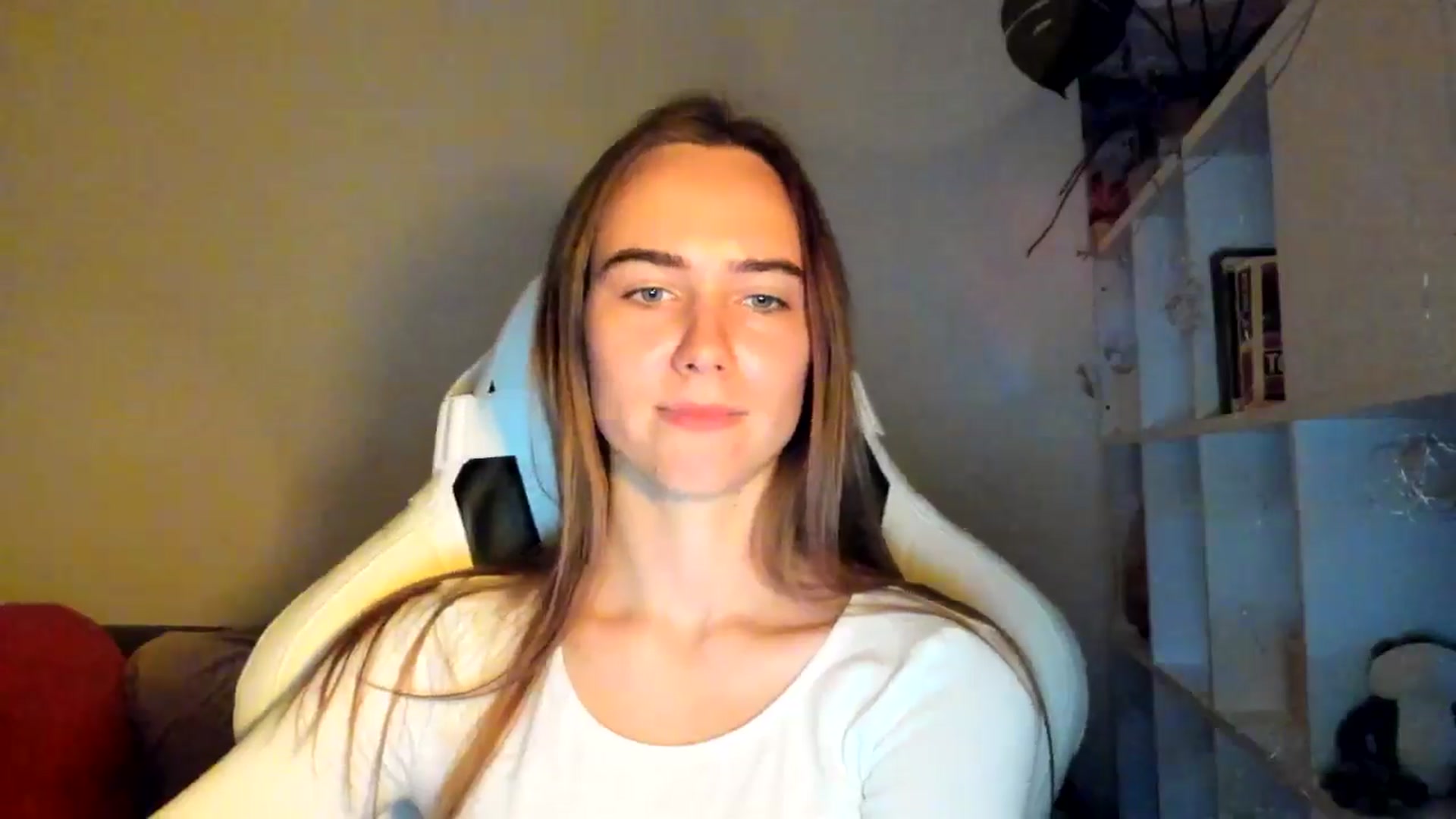 Gallery image thumbnail from OhAlisa's myfreecams stream on, 10/09/2025, 16:34 image 13 of 20