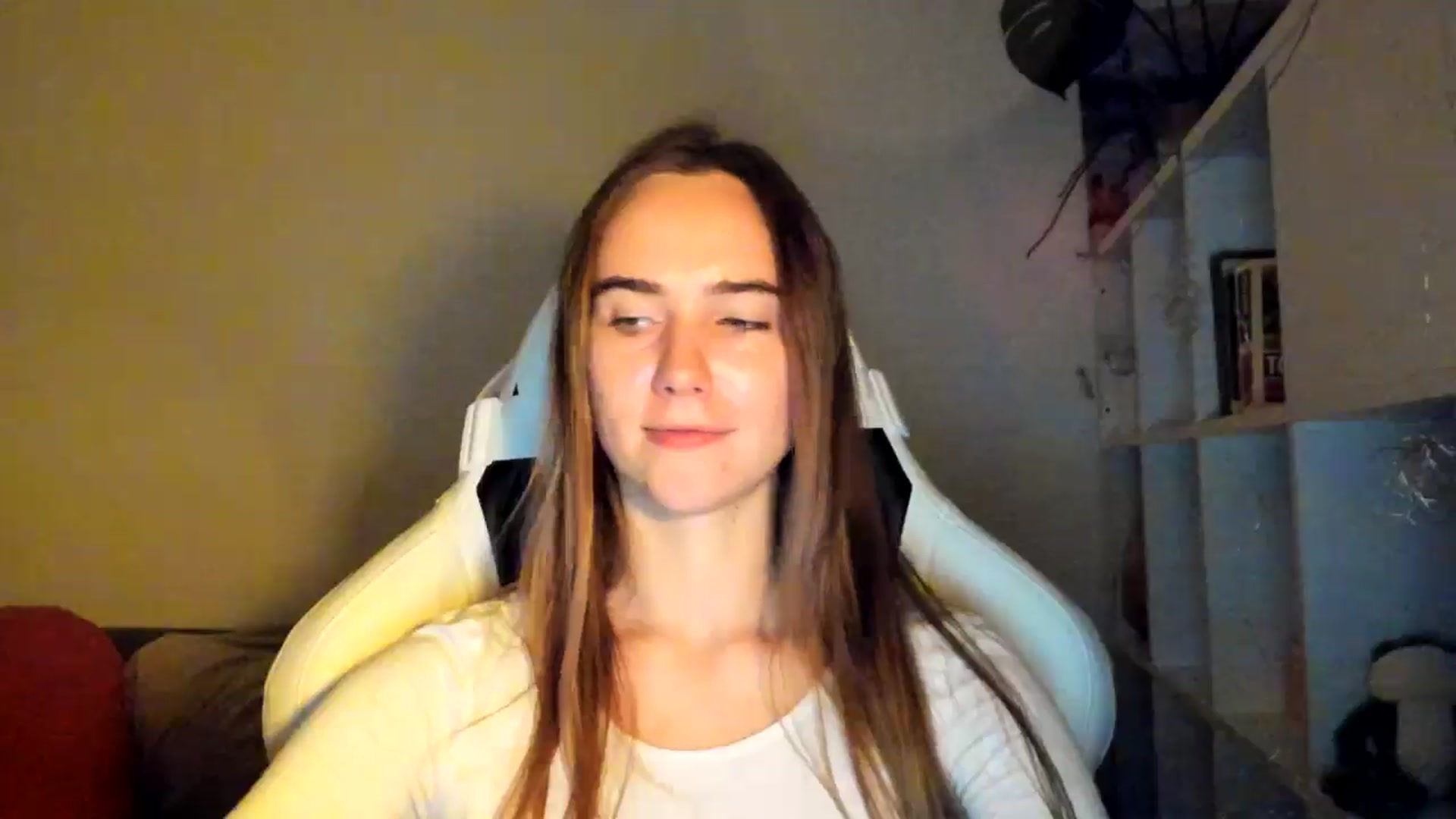 Gallery image thumbnail from OhAlisa's myfreecams stream on, 10/09/2025, 16:34 image 16 of 20